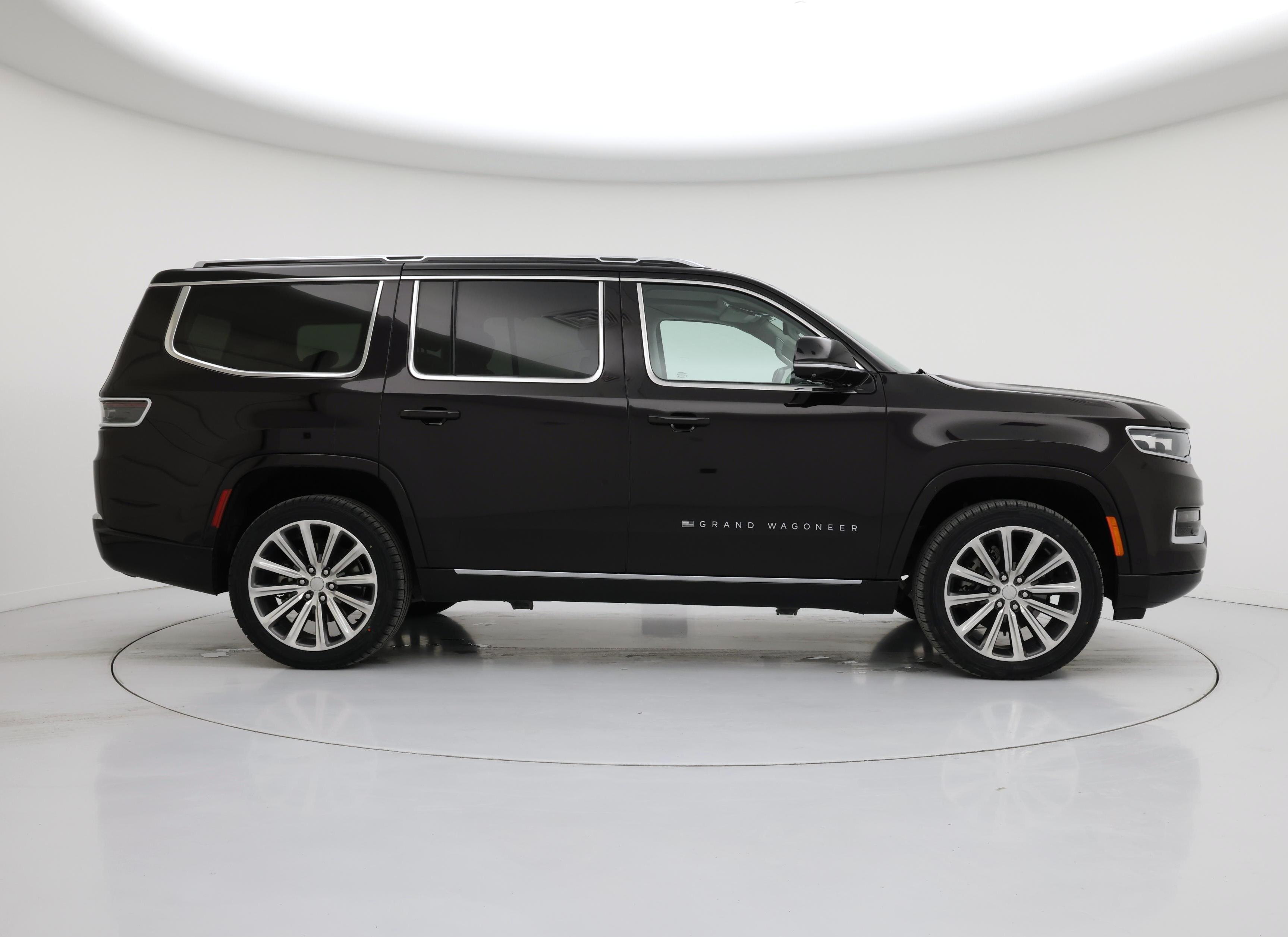 Thumbnail: 2023 Jeep Grand Wagoneer - 7