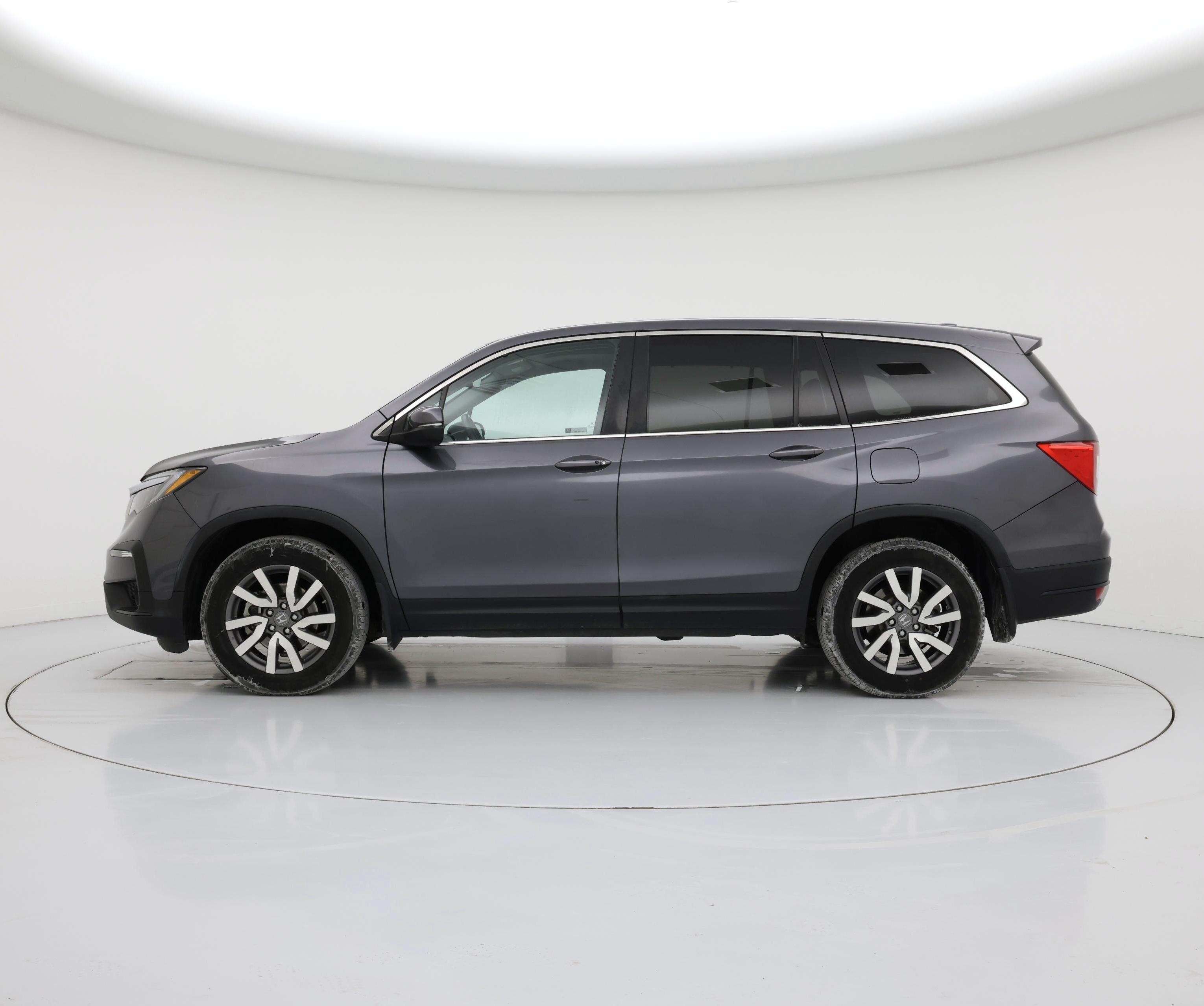 Thumbnail: 2019 Honda Pilot - 3
