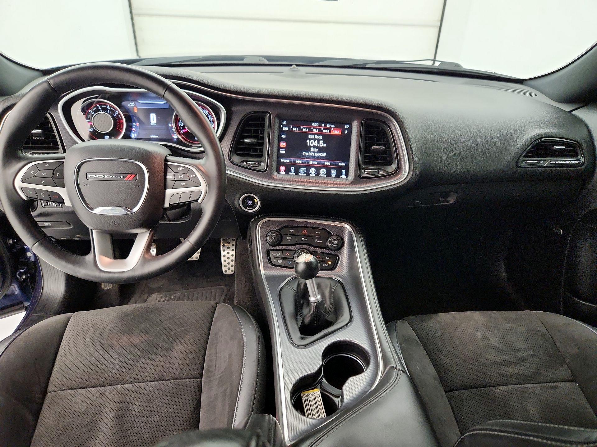 Thumbnail: 2015 Dodge Challenger - 9