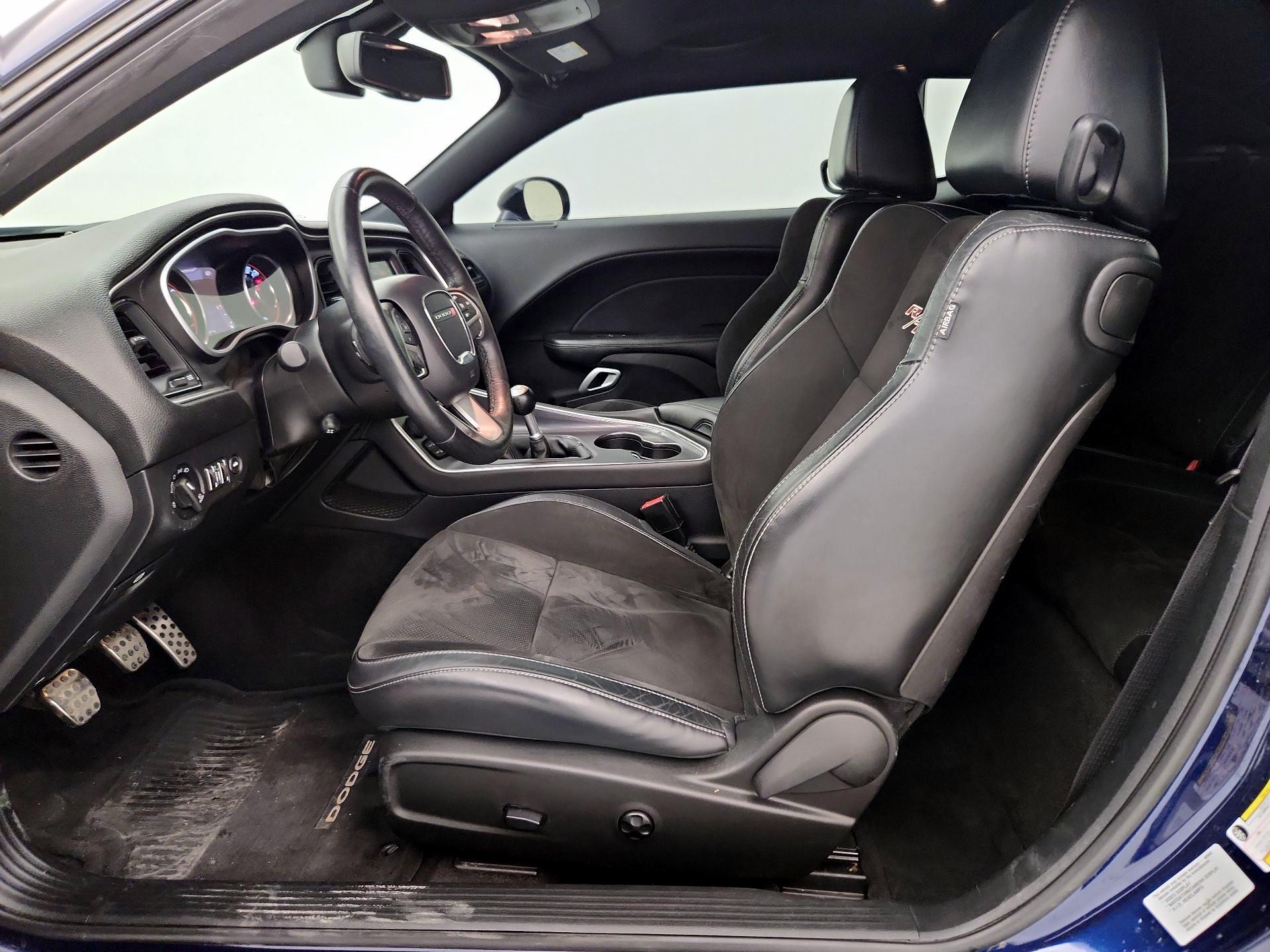 Thumbnail: 2015 Dodge Challenger - 11