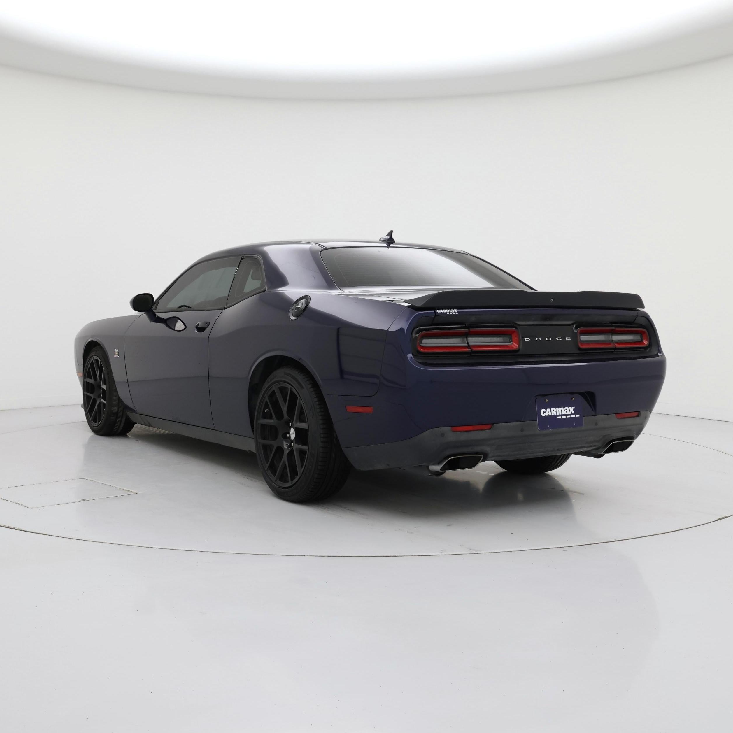 Thumbnail: 2015 Dodge Challenger - 2