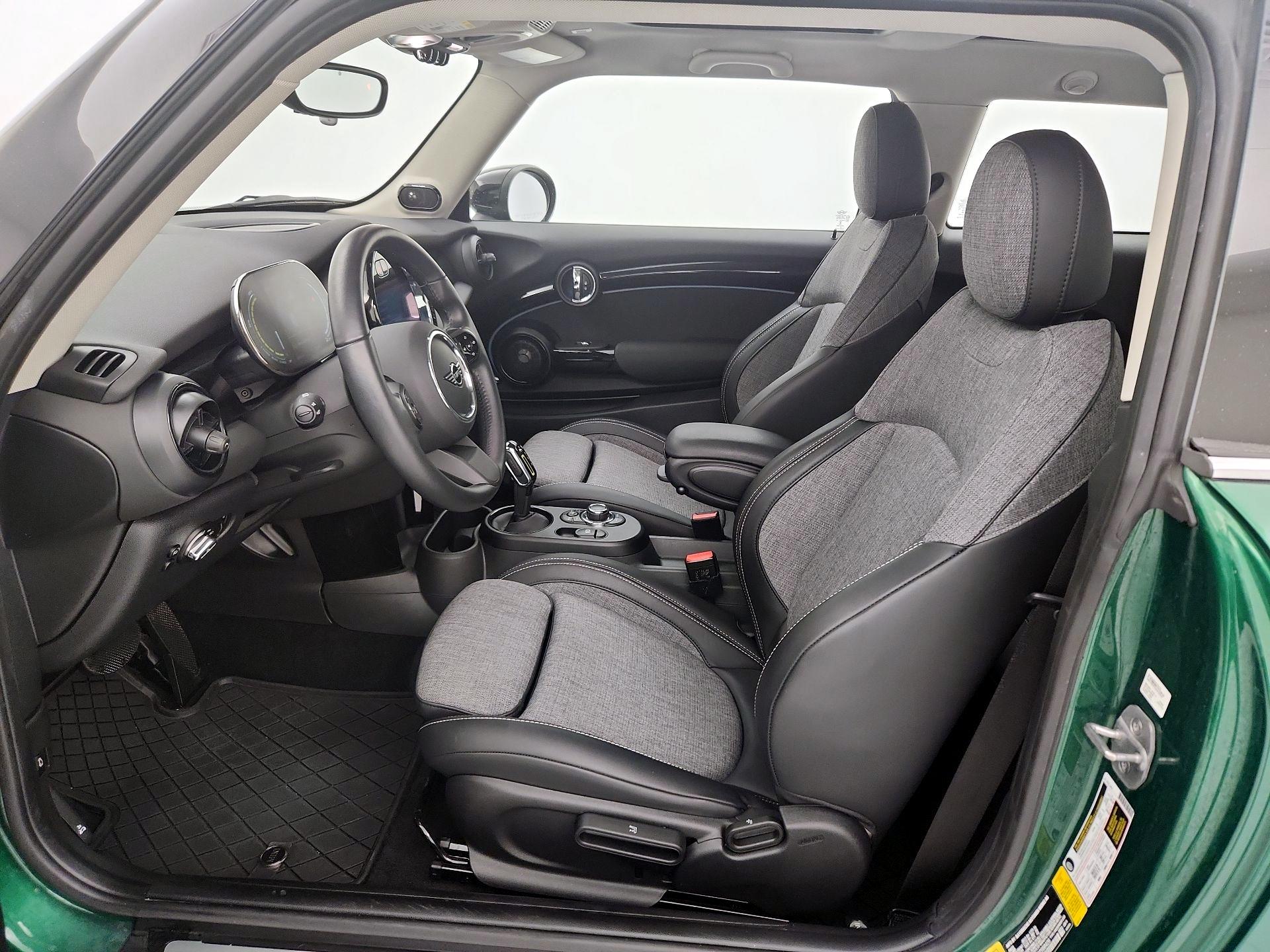 Thumbnail: 2023 MINI Cooper Hardtop - 11