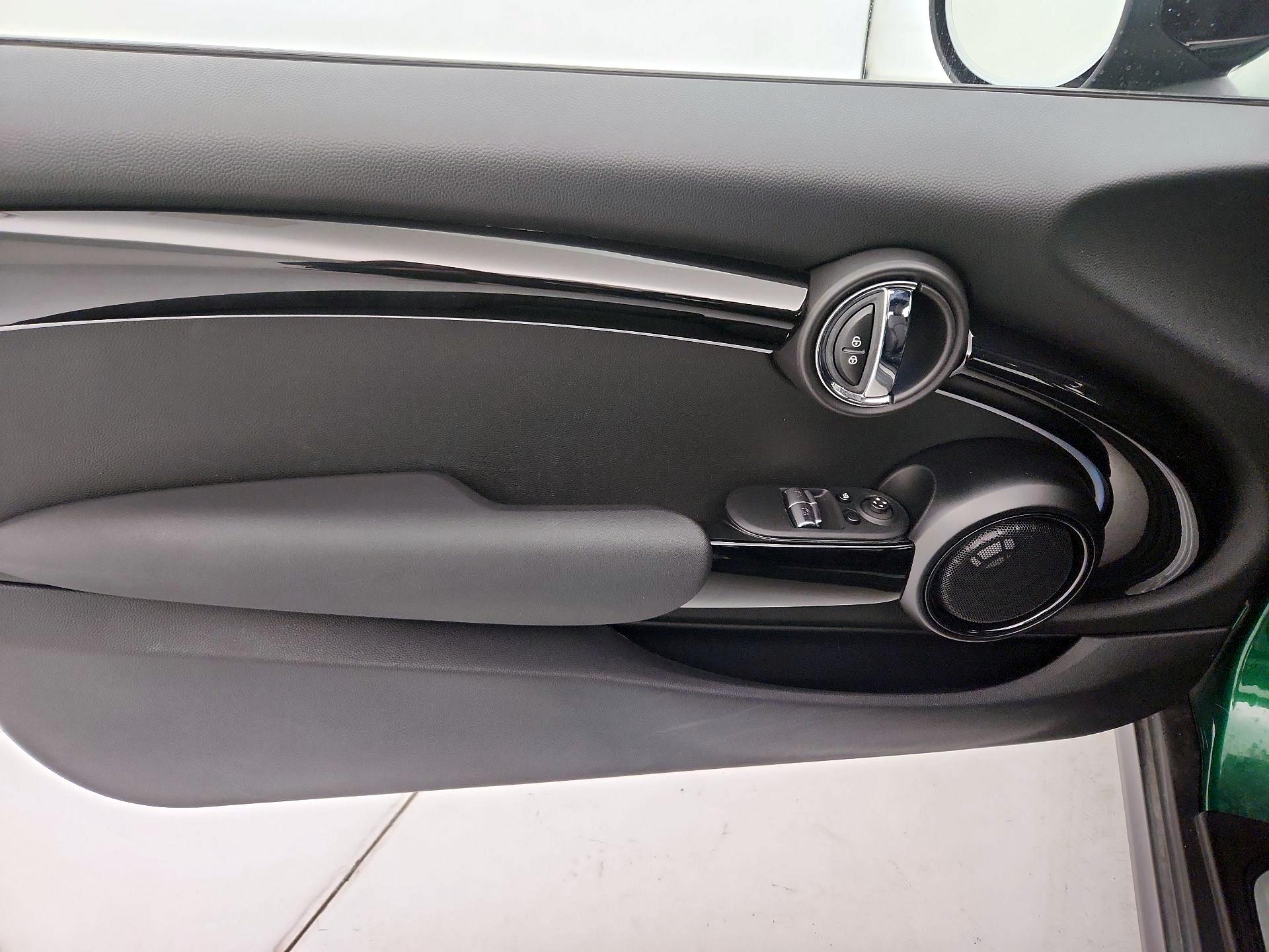 Thumbnail: 2023 MINI Cooper Hardtop - 12