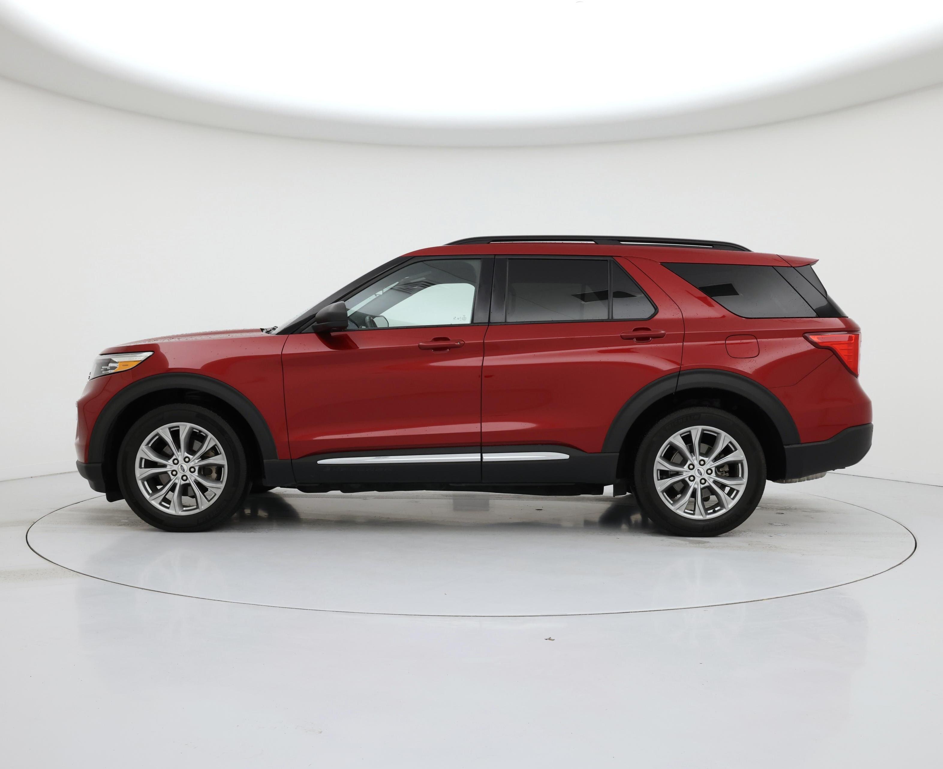 Thumbnail: 2020 Ford Explorer - 3