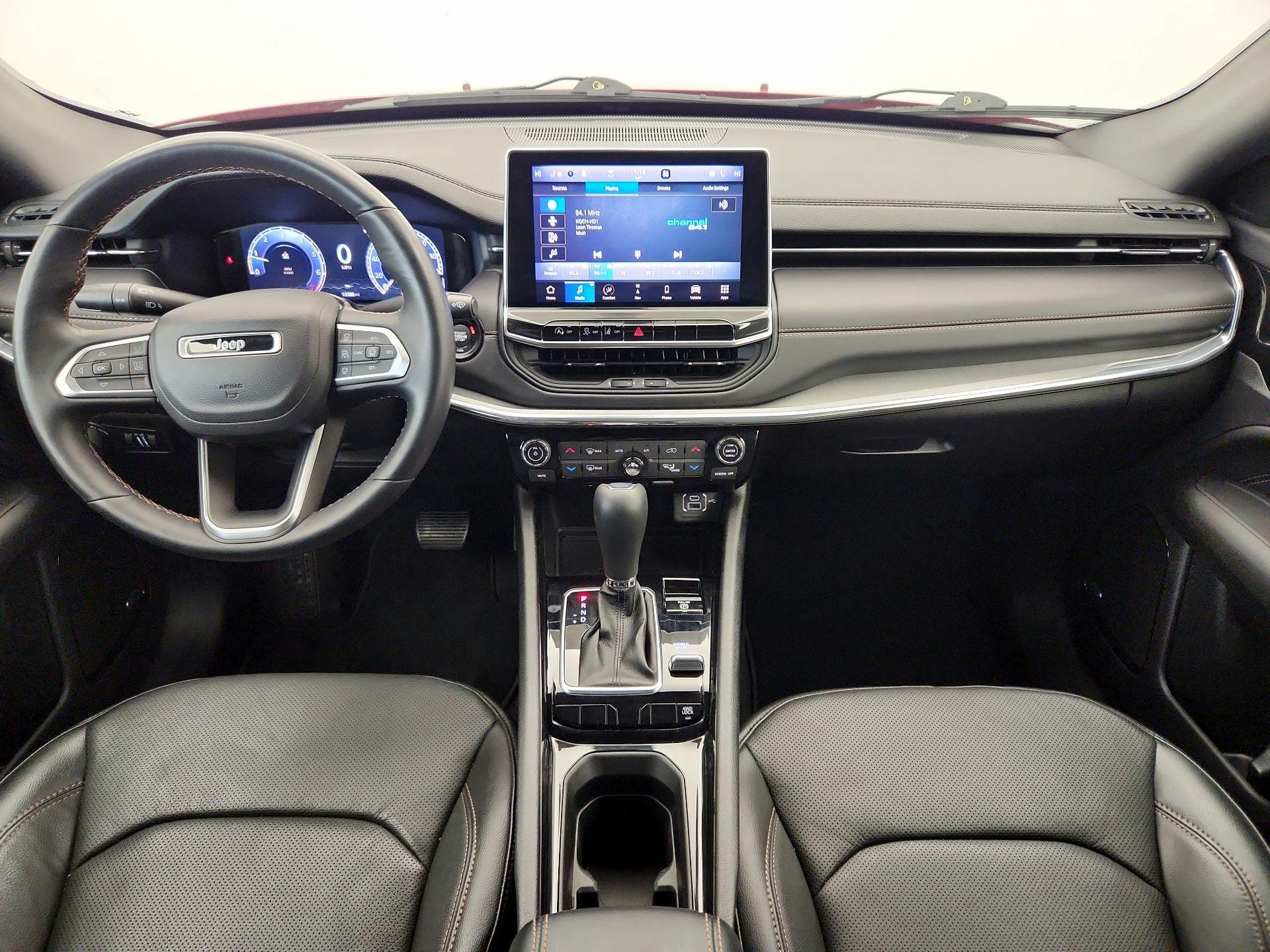 Thumbnail: 2022 Jeep Compass - 9