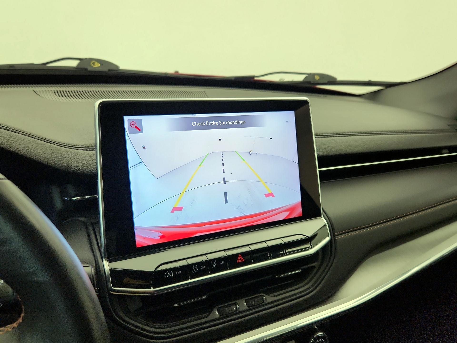 Thumbnail: 2022 Jeep Compass - 15