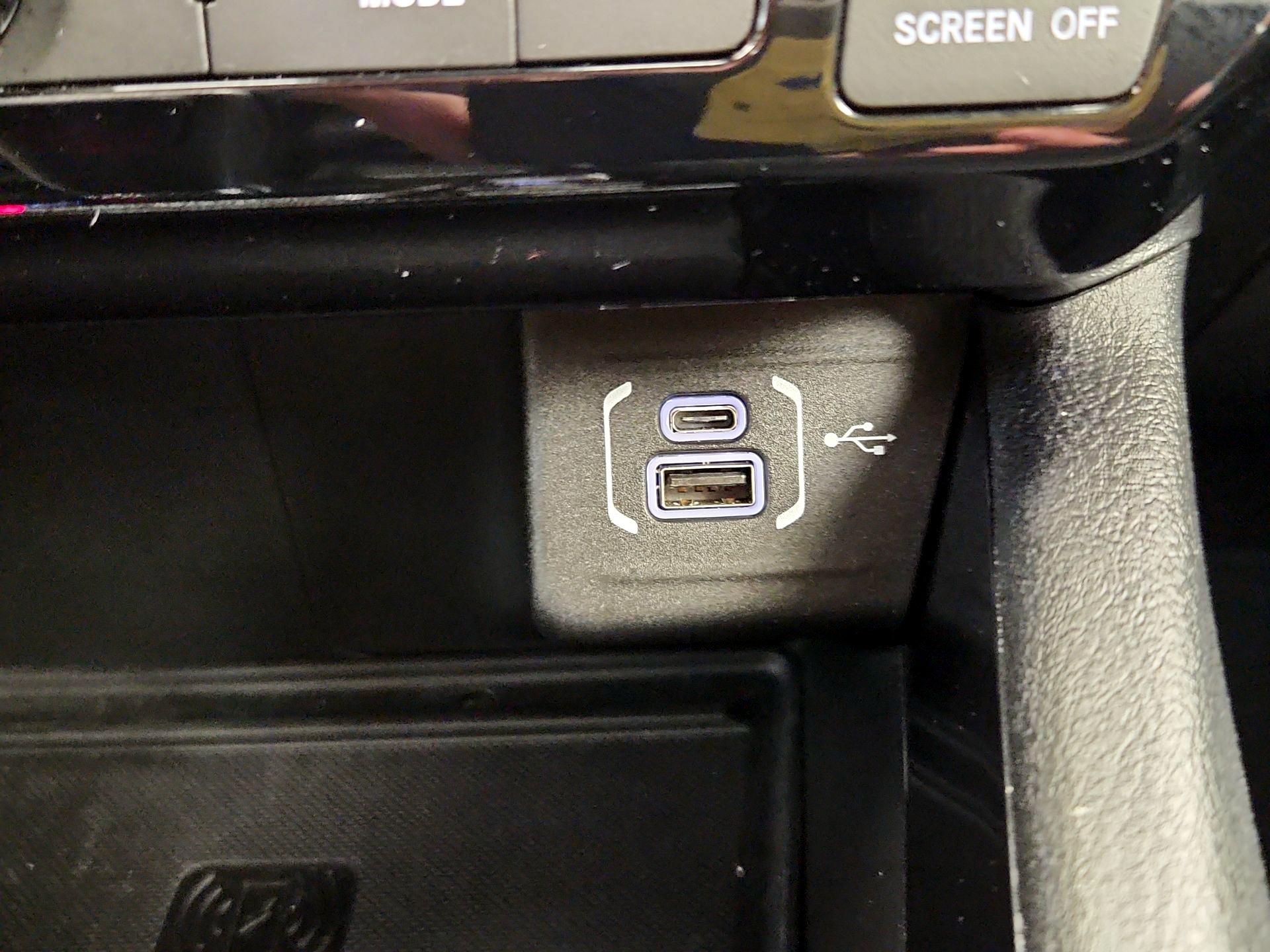 Thumbnail: 2022 Jeep Compass - 19