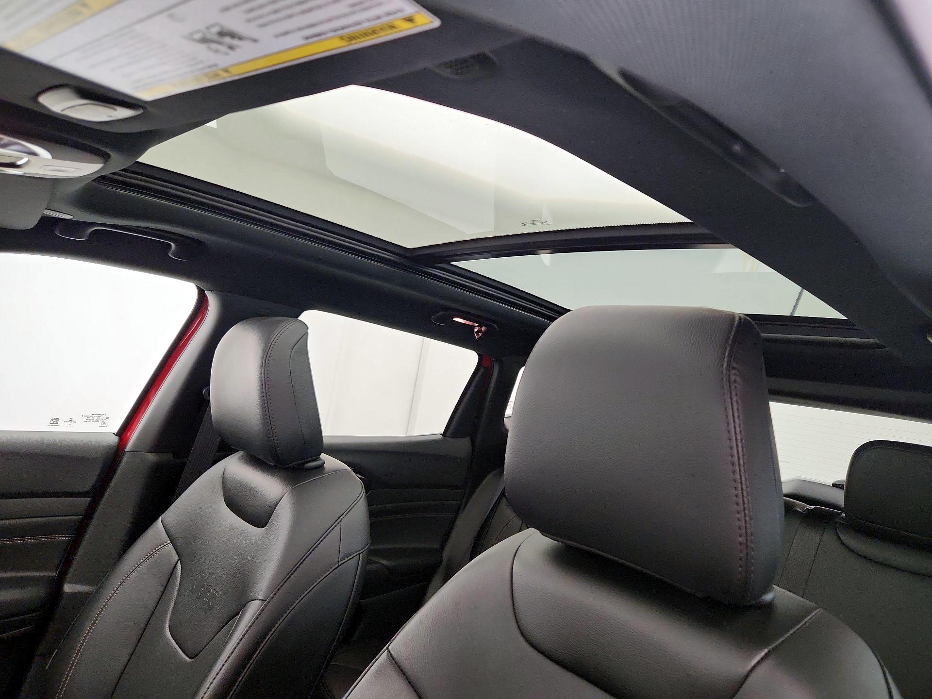 Thumbnail: 2022 Jeep Compass - 20