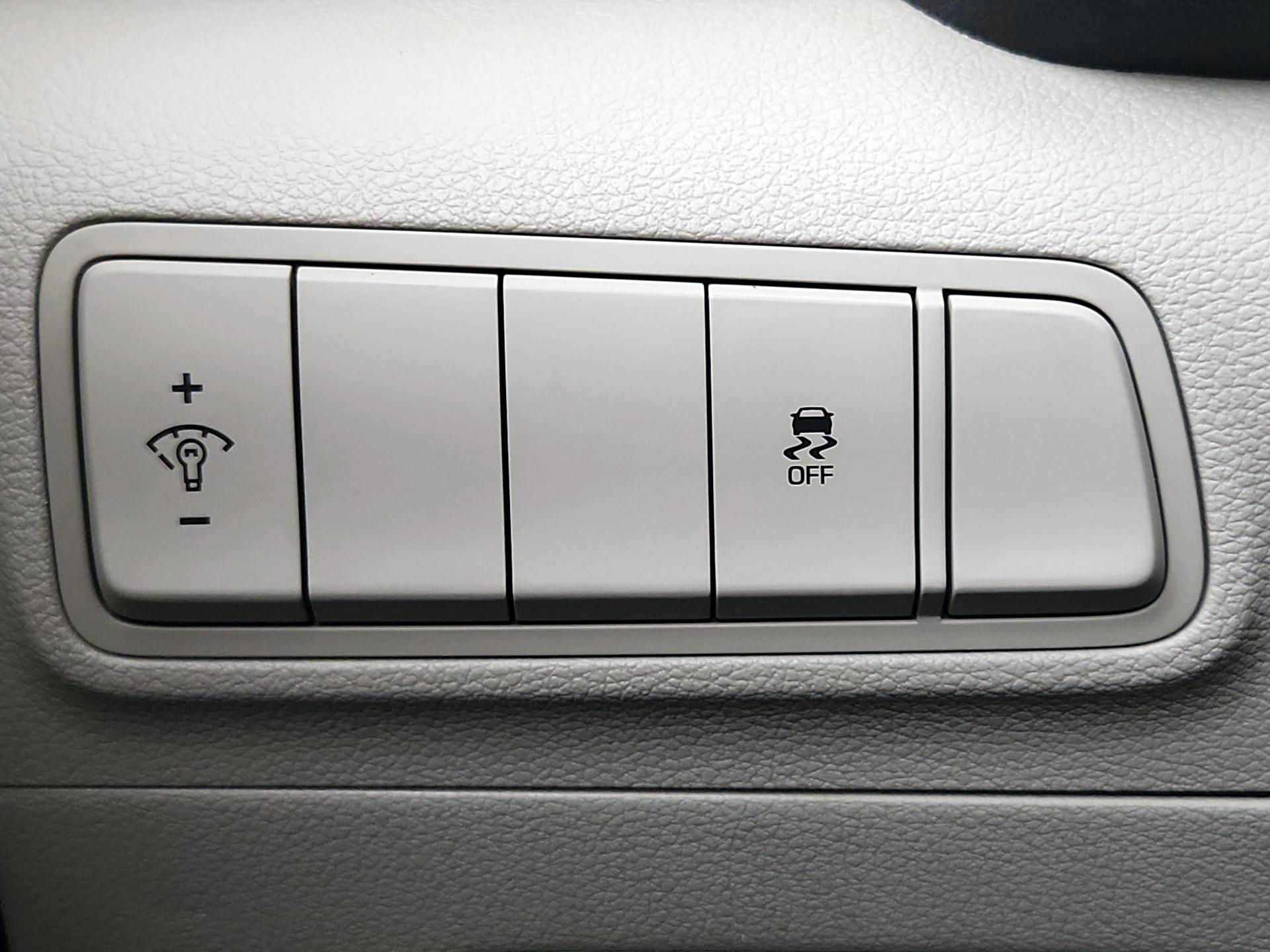 Thumbnail: 2017 Hyundai Tucson - 13