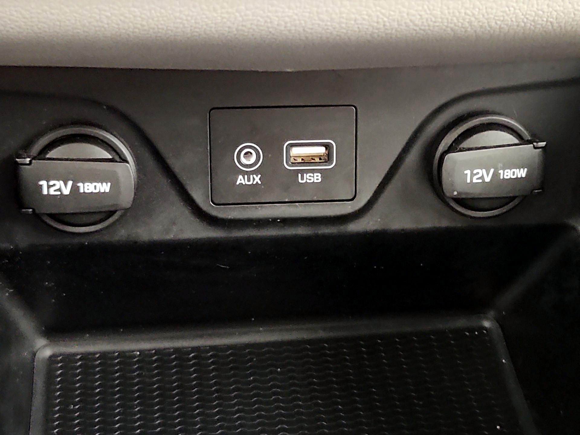 Thumbnail: 2017 Hyundai Tucson - 18