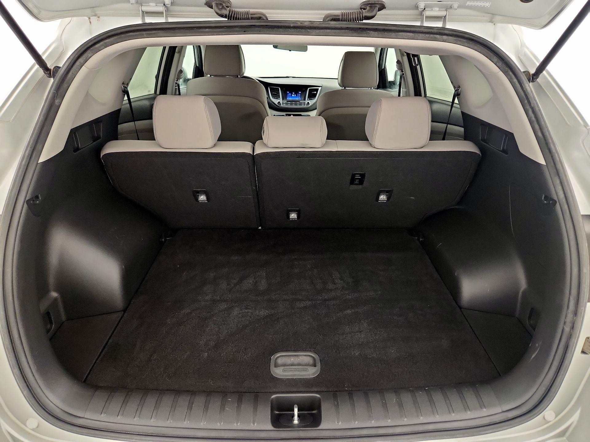 Thumbnail: 2017 Hyundai Tucson - 20