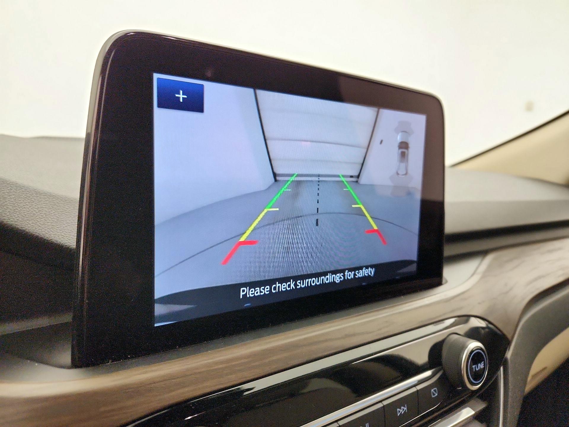 Thumbnail: 2020 Ford Escape - 15