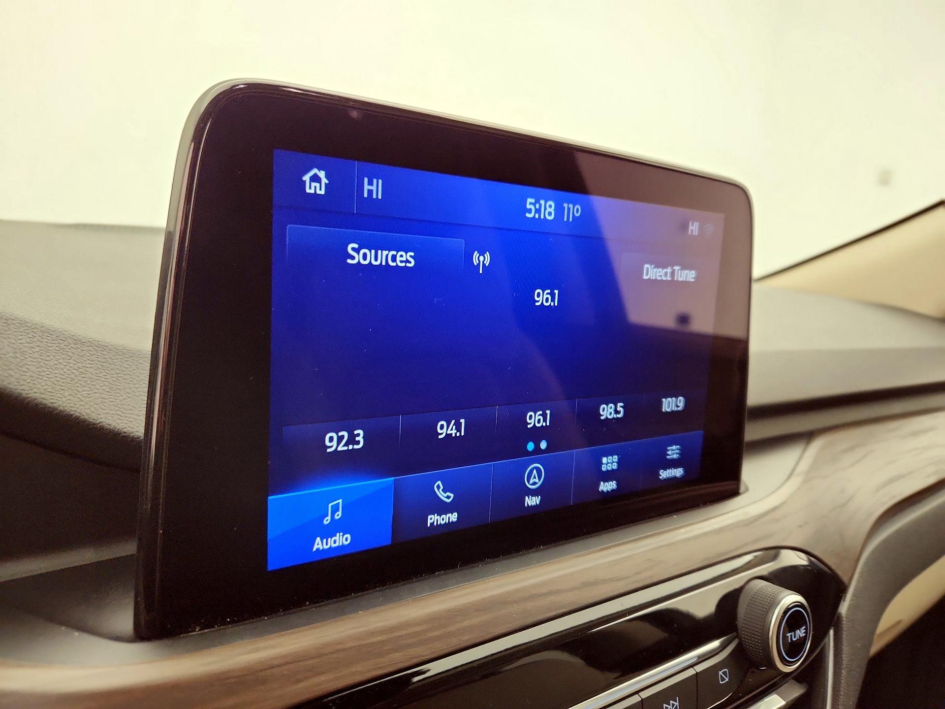 Thumbnail: 2020 Ford Escape - 16