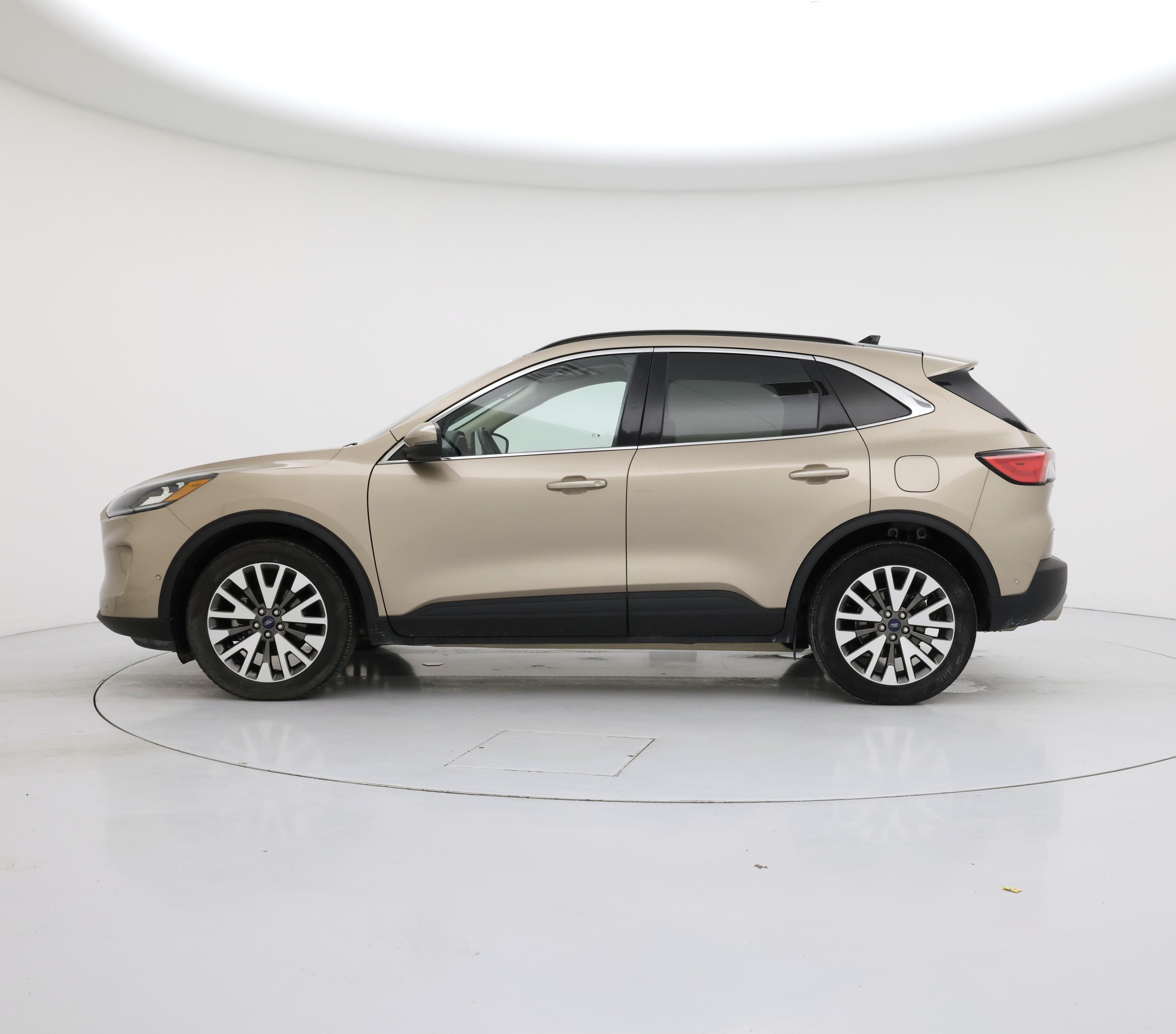 Thumbnail: 2020 Ford Escape - 3