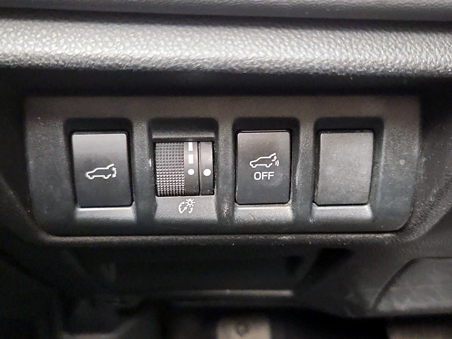 Thumbnail: 2022 Subaru Outback - 13