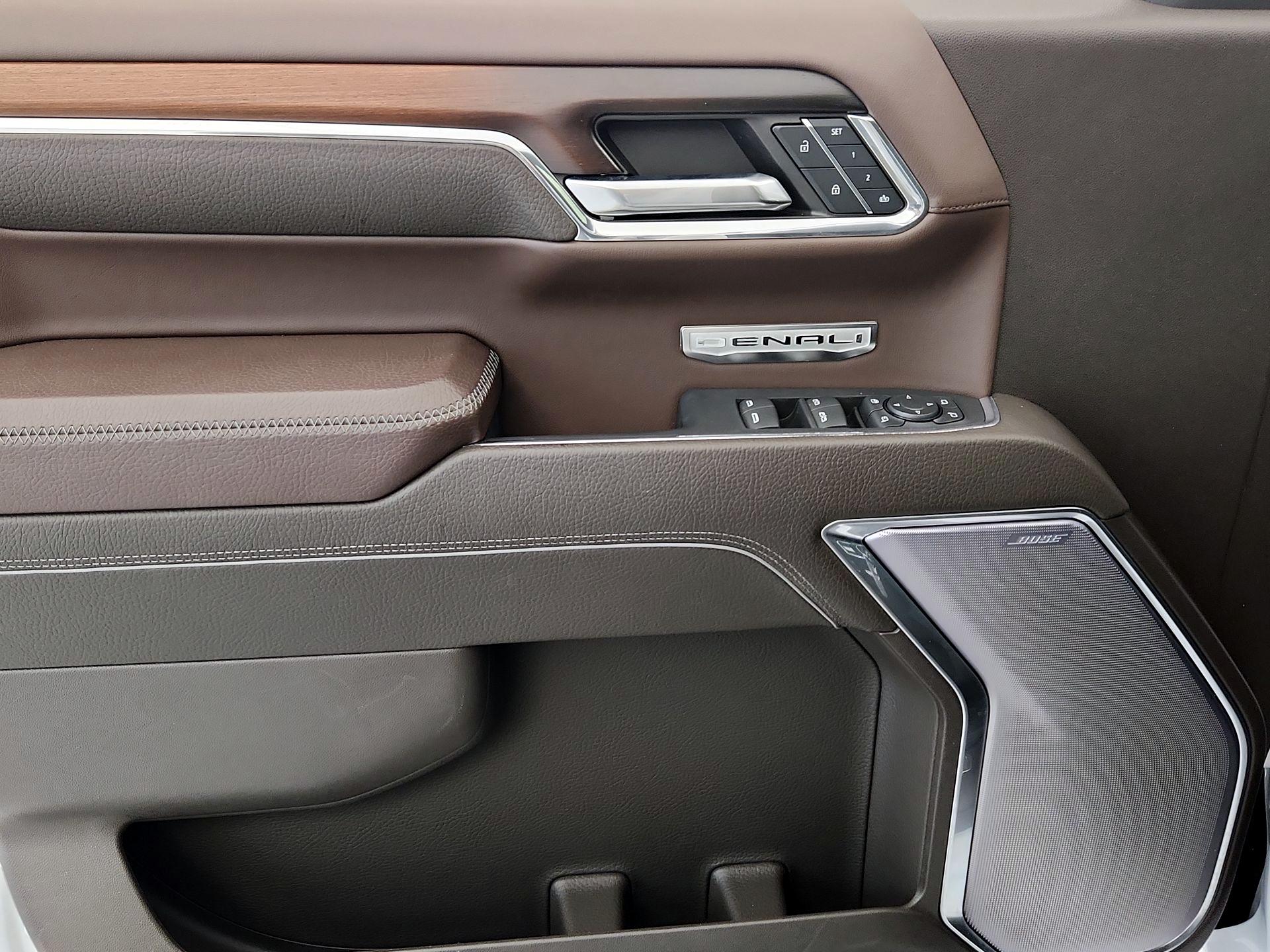 Thumbnail: 2024 GMC Sierra 1500 - 12