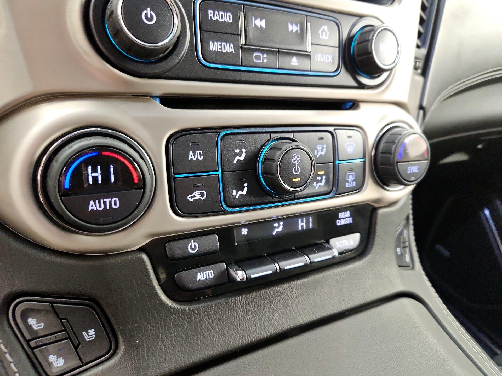 Thumbnail: 2020 GMC Yukon - 17