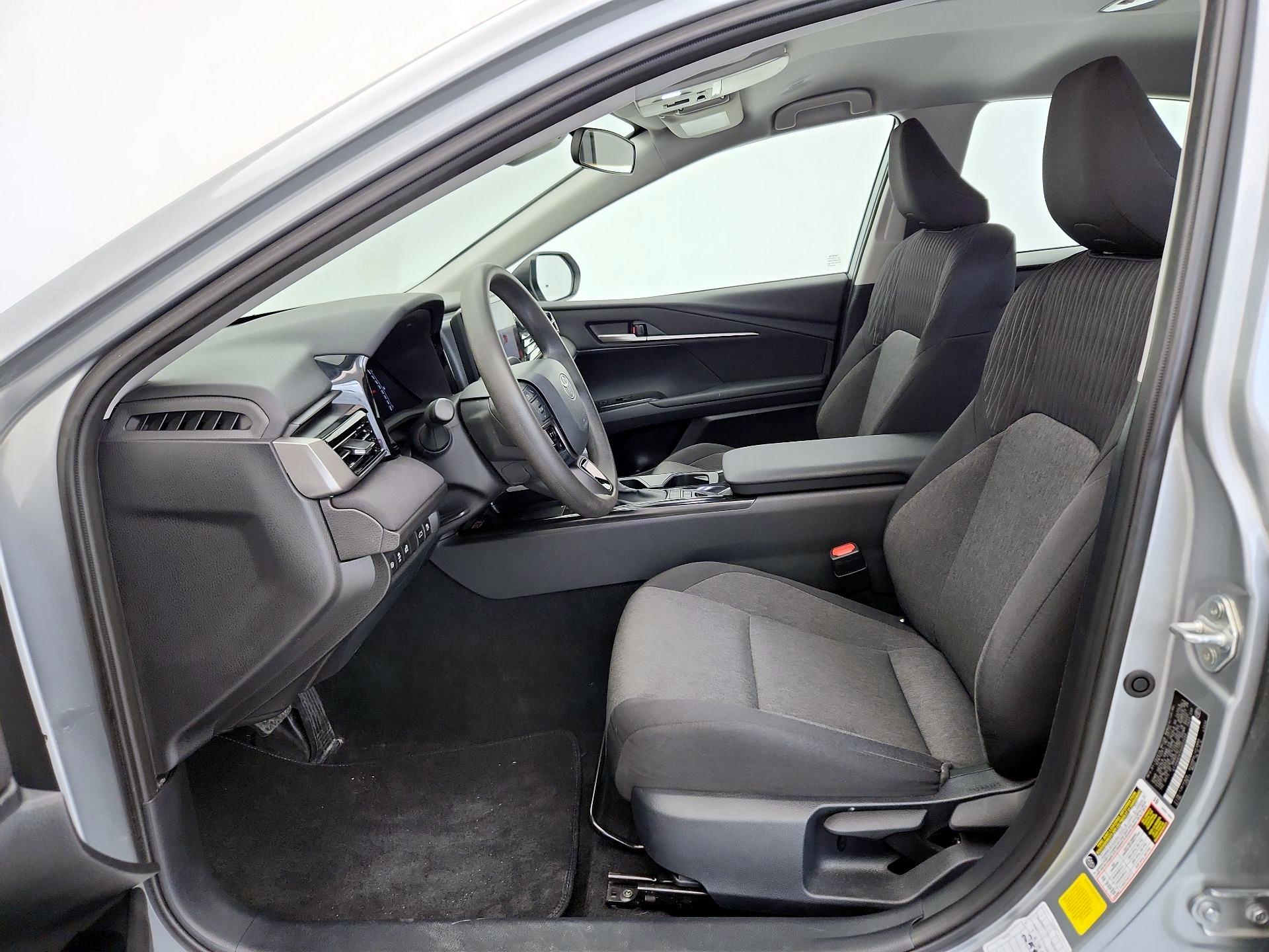 Thumbnail: 2025 Toyota Camry - 11