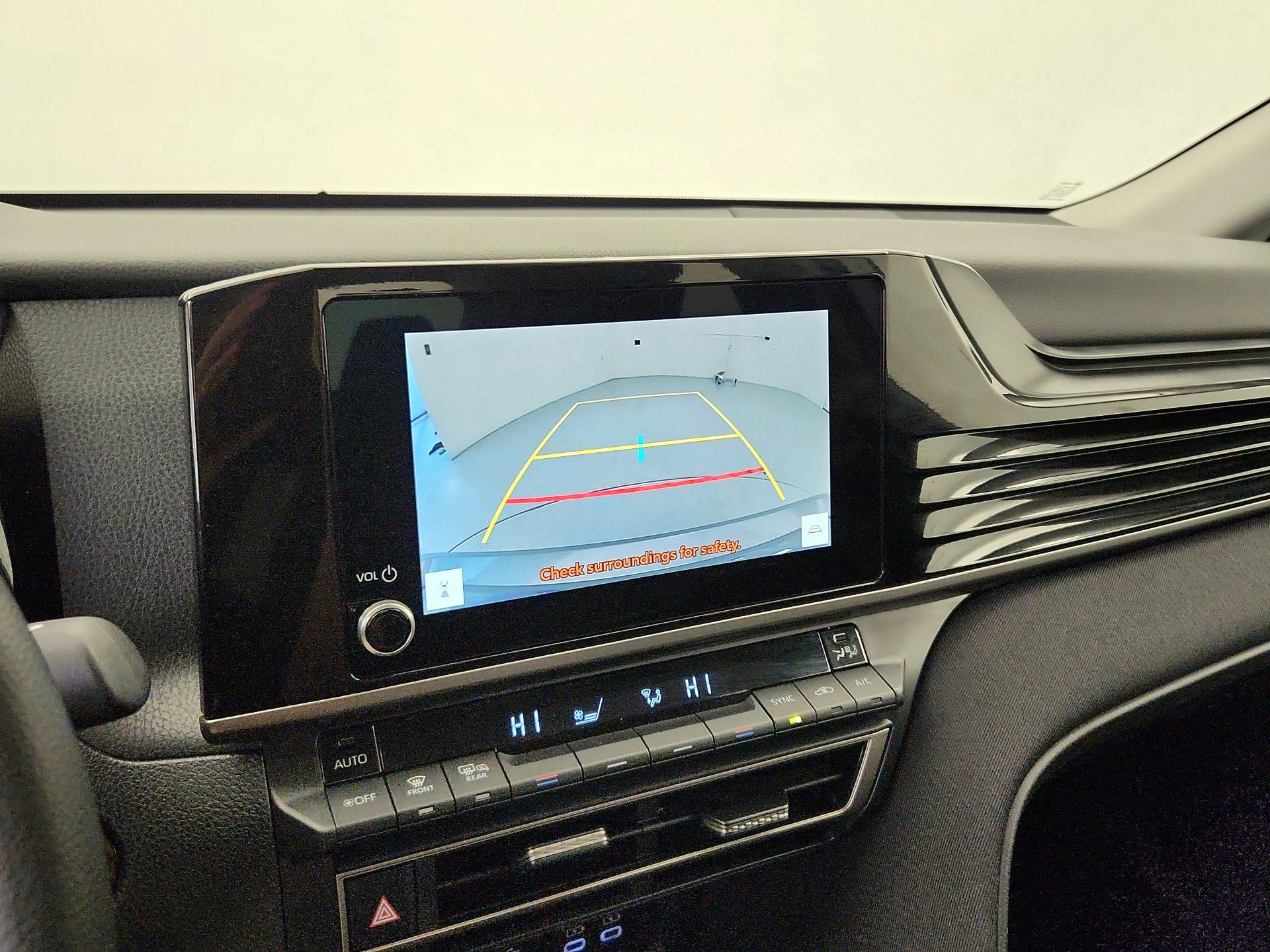 Thumbnail: 2025 Toyota Camry - 14