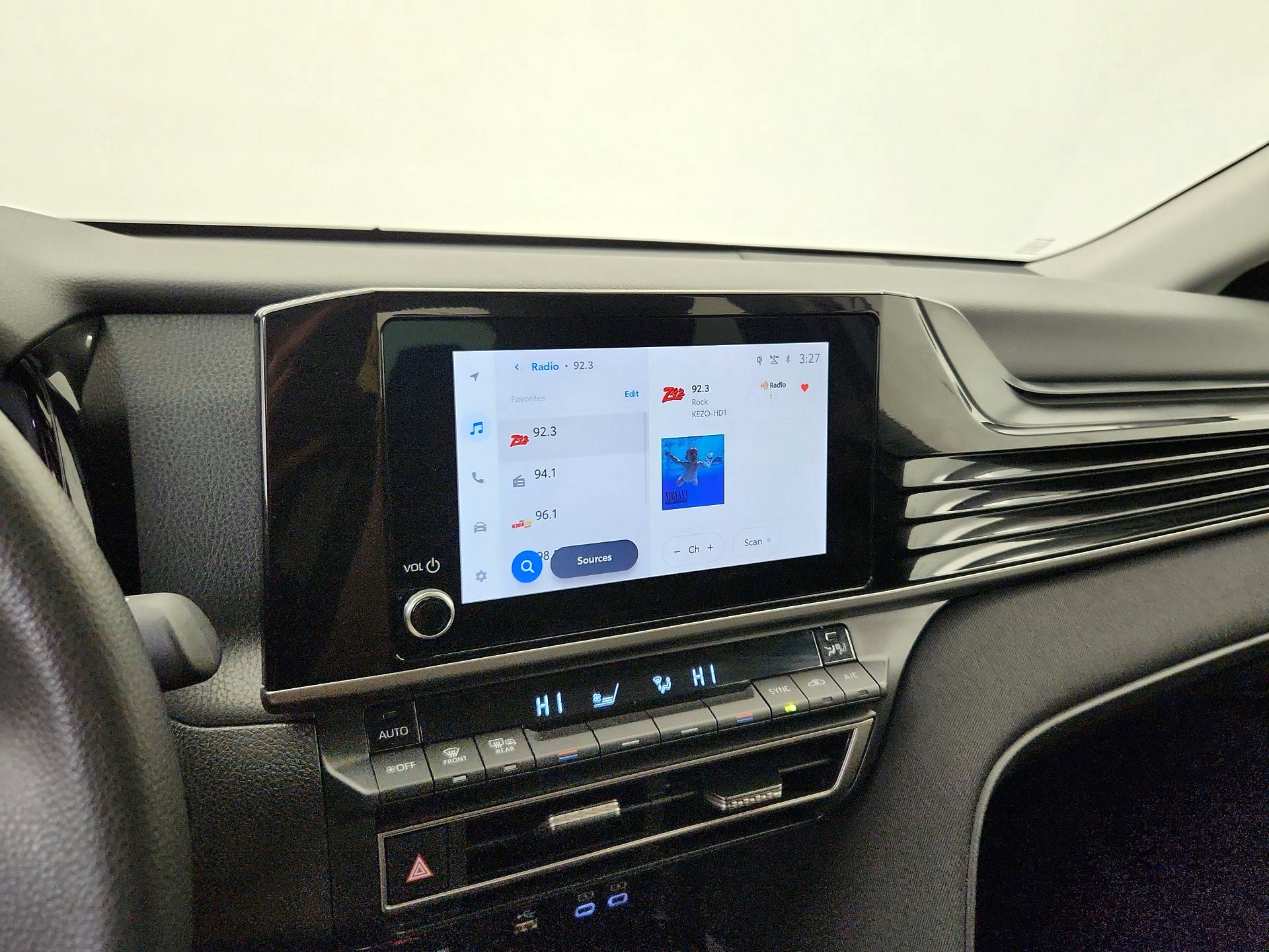 Thumbnail: 2025 Toyota Camry - 15