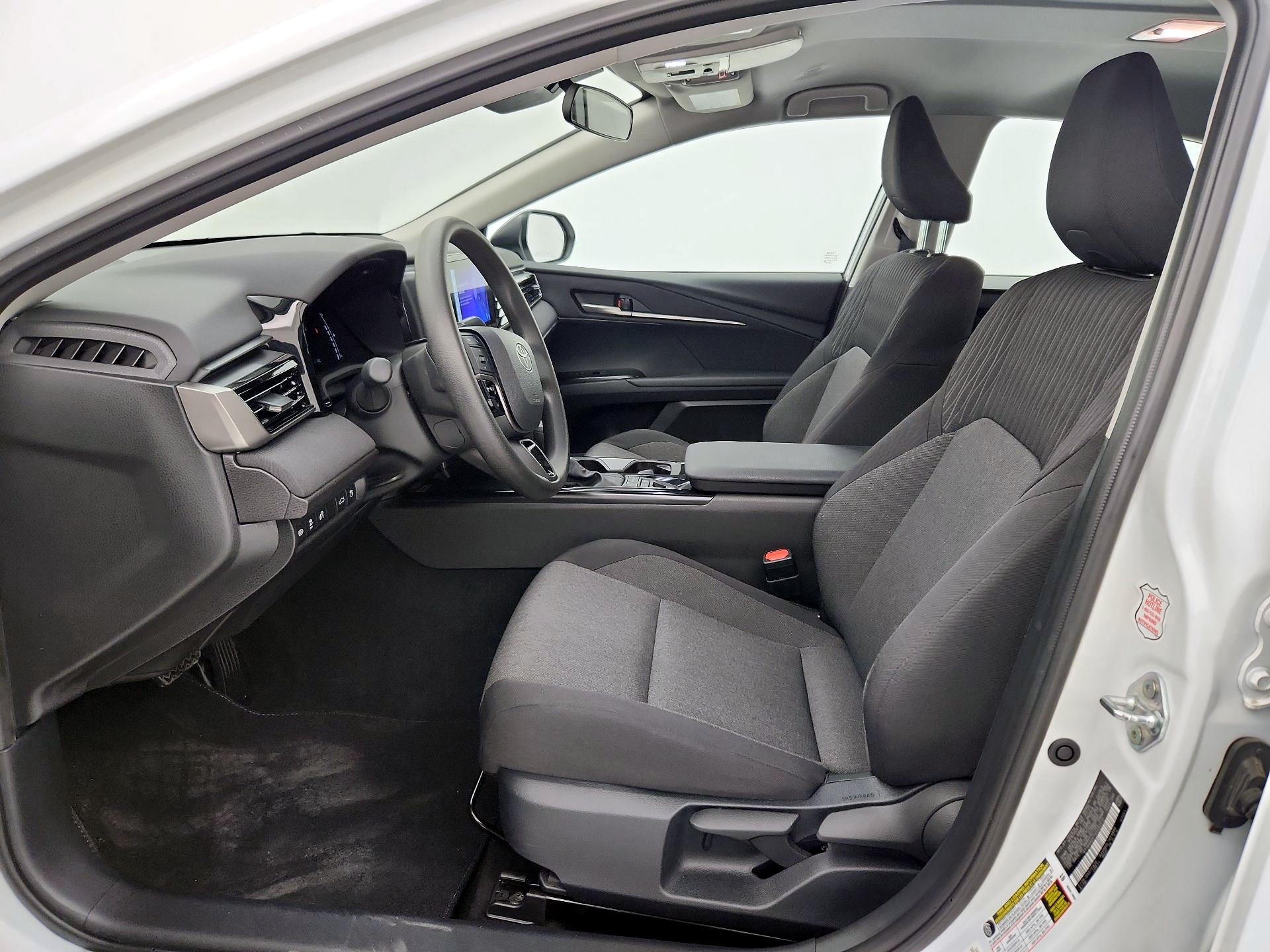 Thumbnail: 2025 Toyota Camry - 11