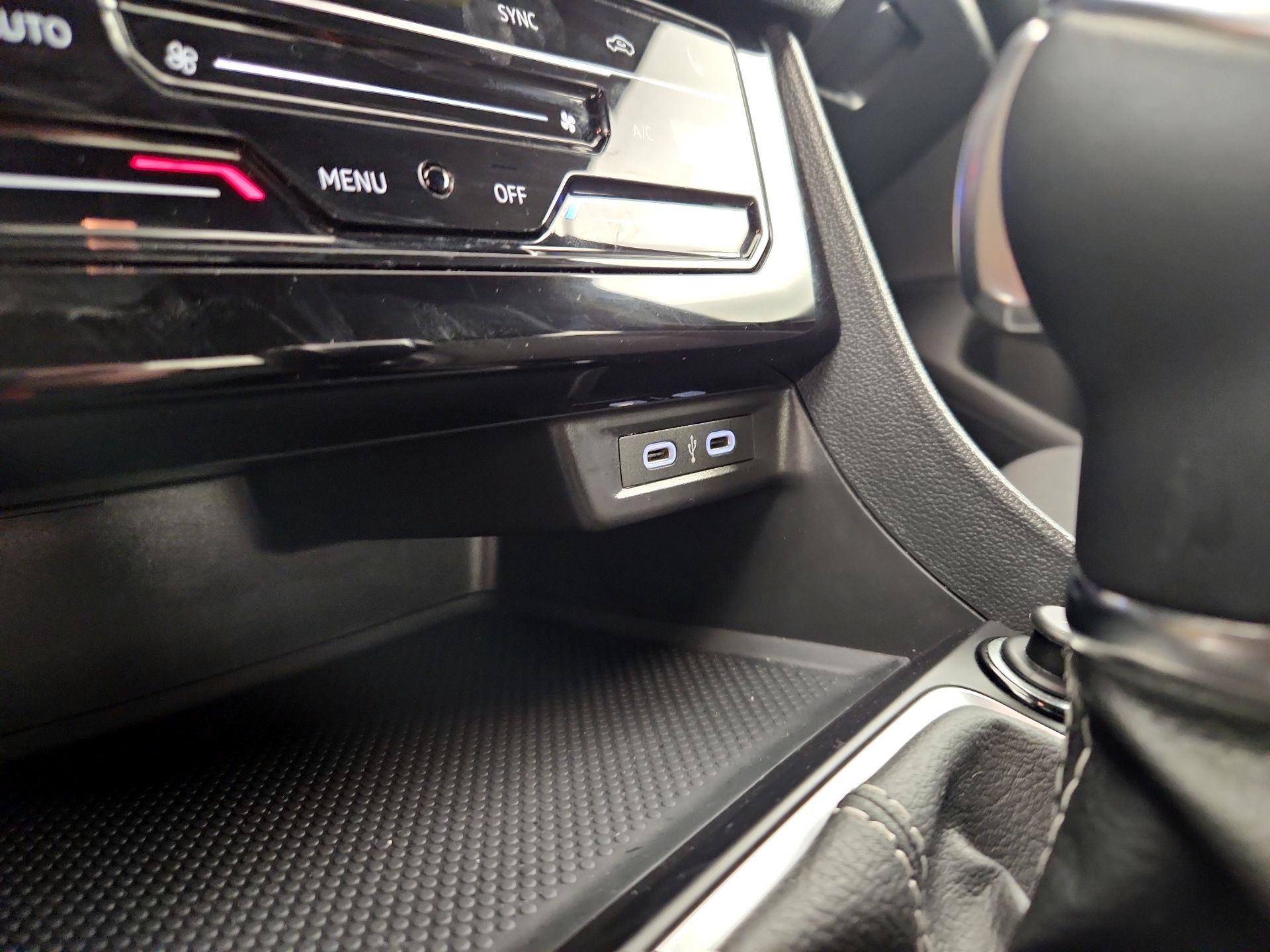 Thumbnail: 2025 Volkswagen Jetta - 18