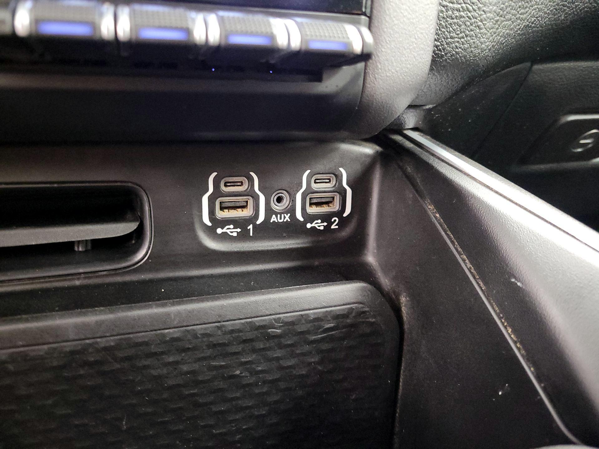 Thumbnail: 2020 RAM 1500 - 18