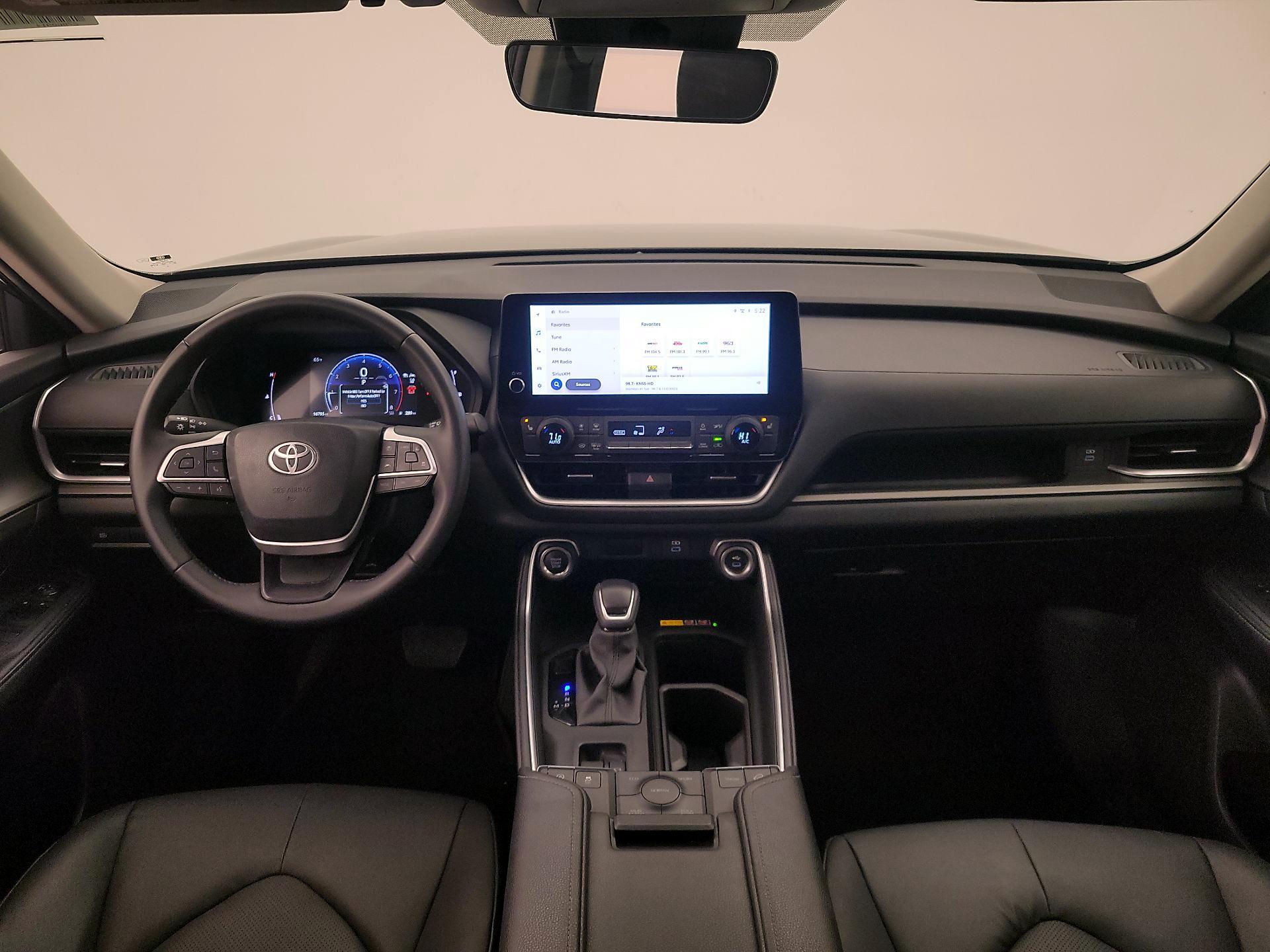 Thumbnail: 2025 Toyota Grand Highlander - 9