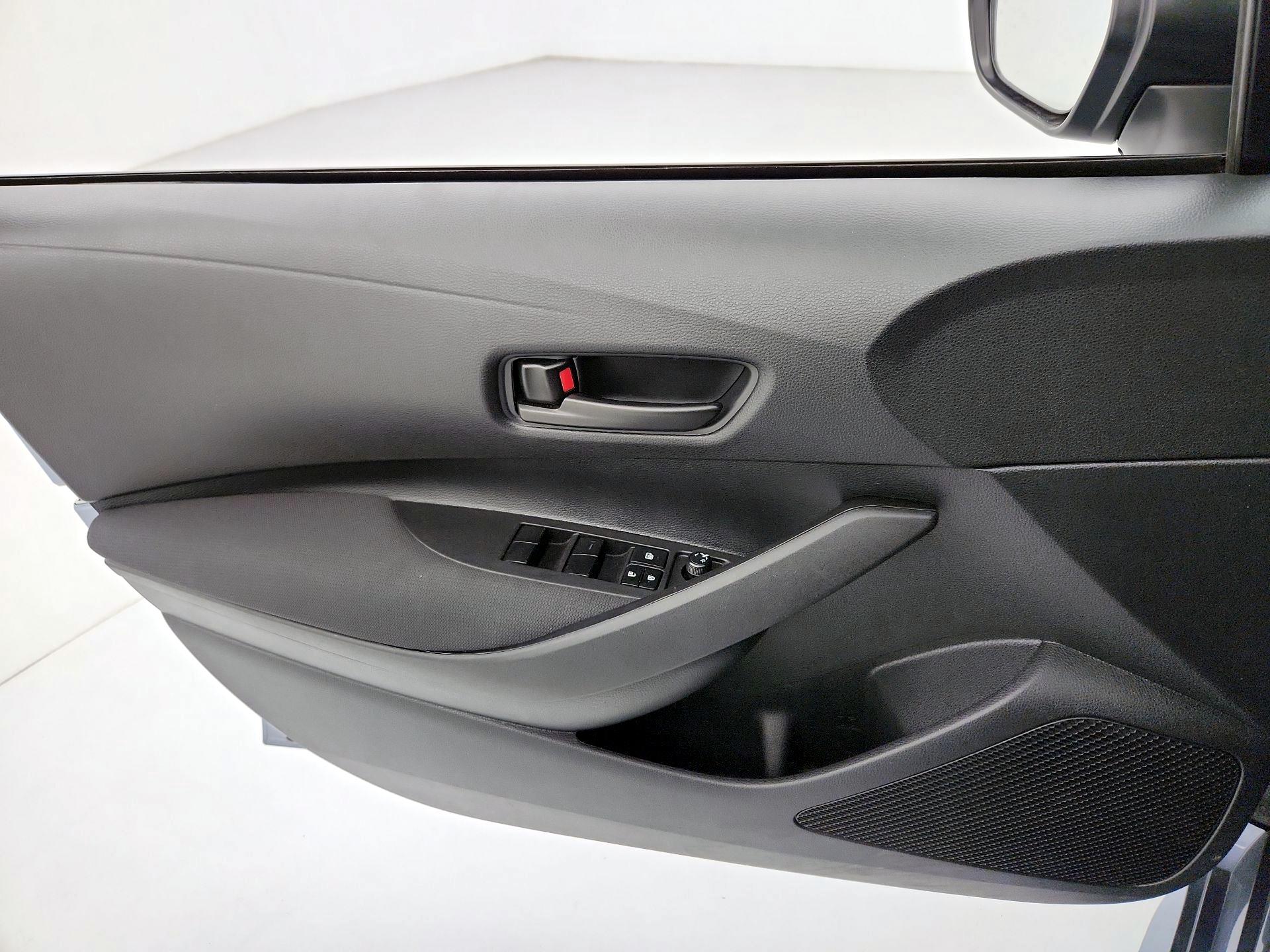 Thumbnail: 2025 Toyota Corolla - 12