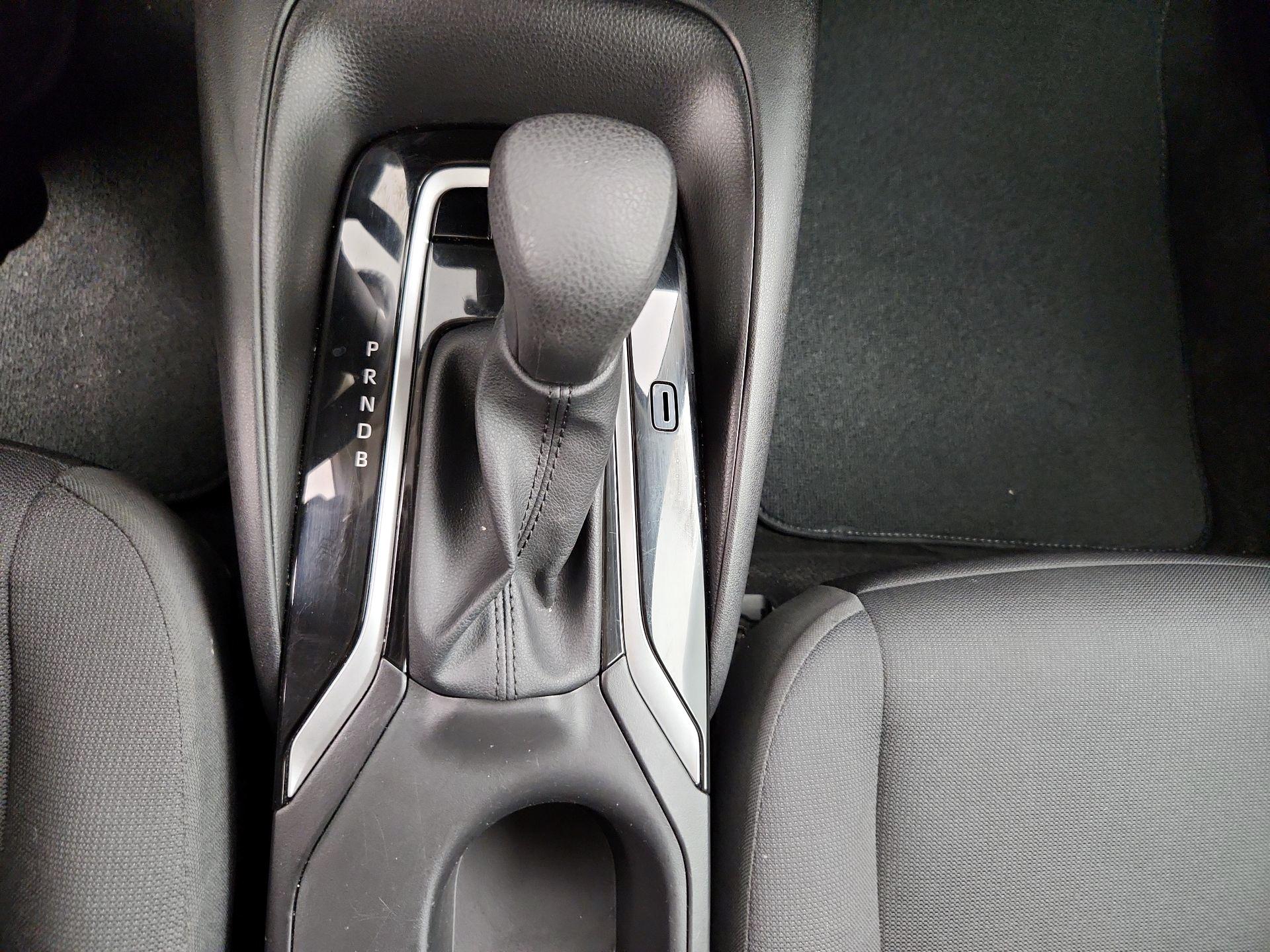 Thumbnail: 2025 Toyota Corolla - 17