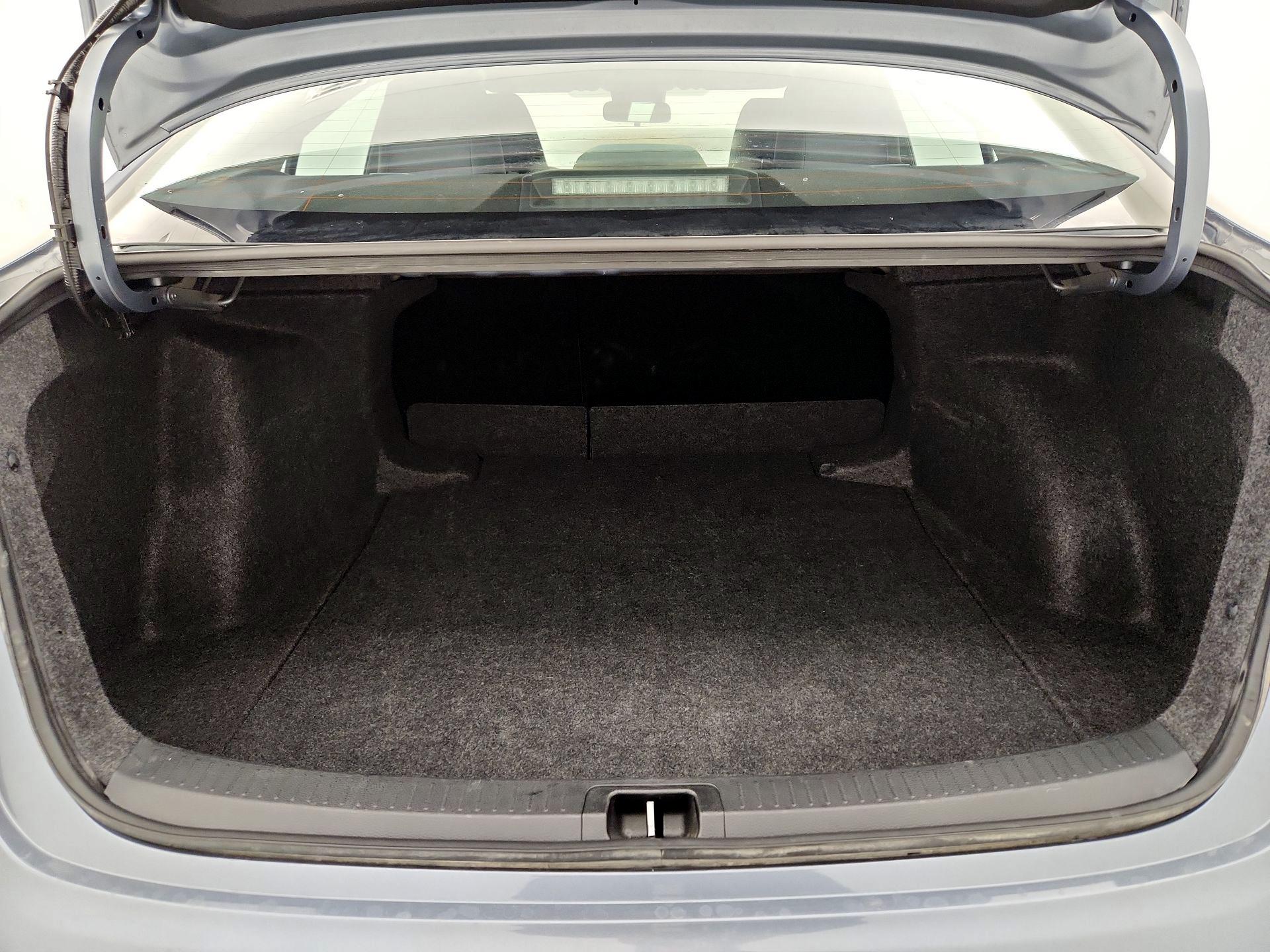 Thumbnail: 2025 Toyota Corolla - 20