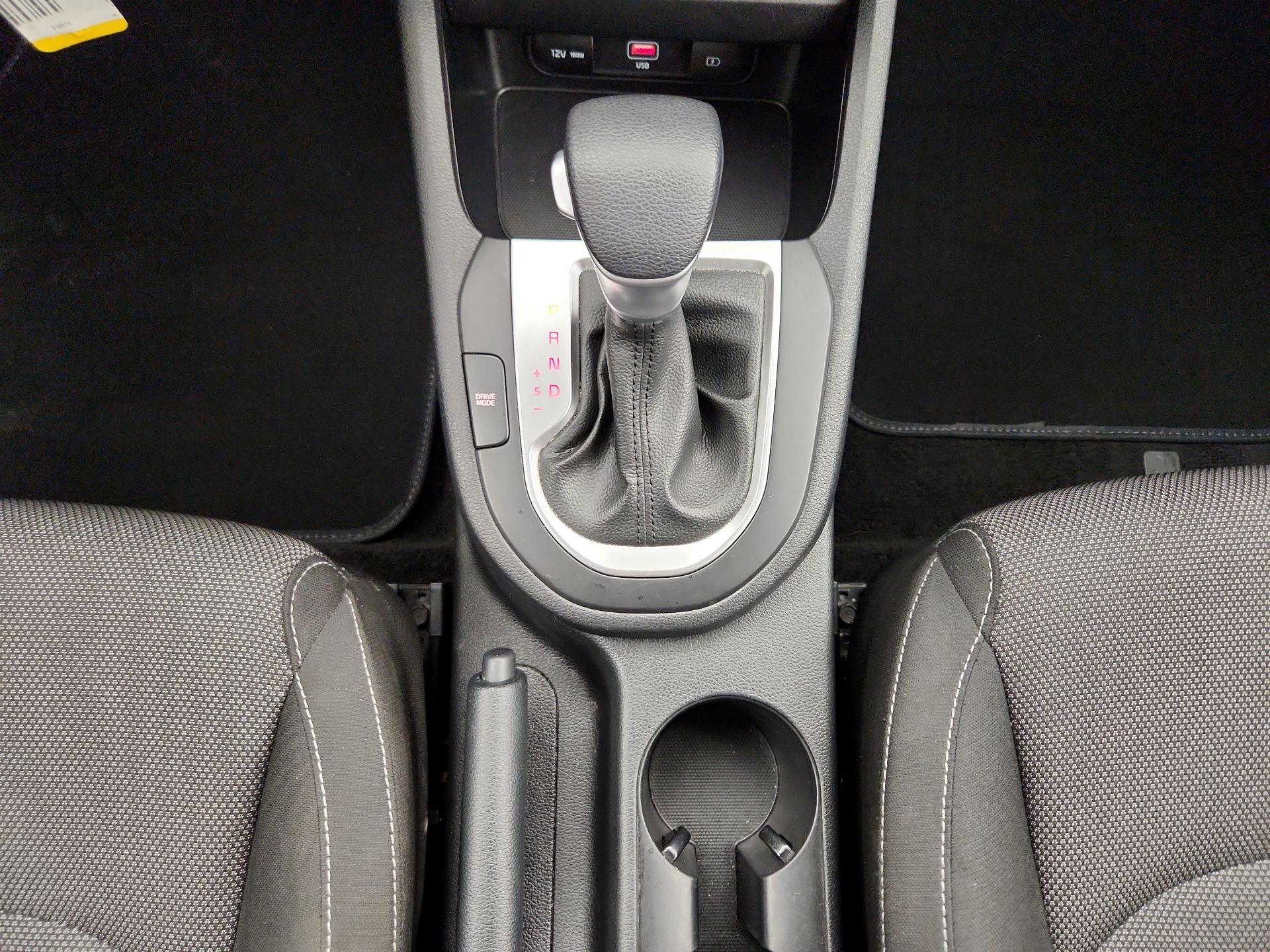 Thumbnail: 2024 Kia Forte - 17