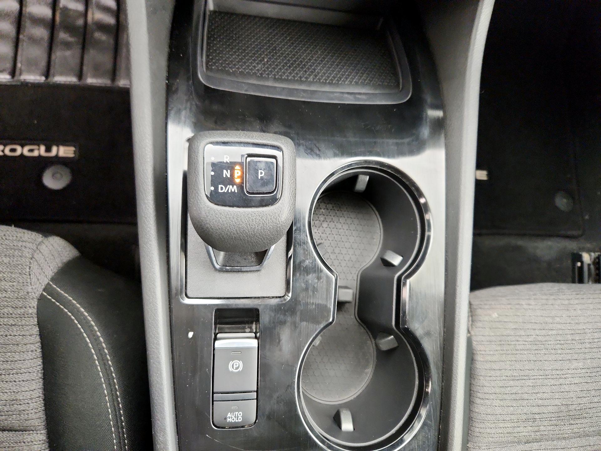 Thumbnail: 2023 Nissan Rogue - 17