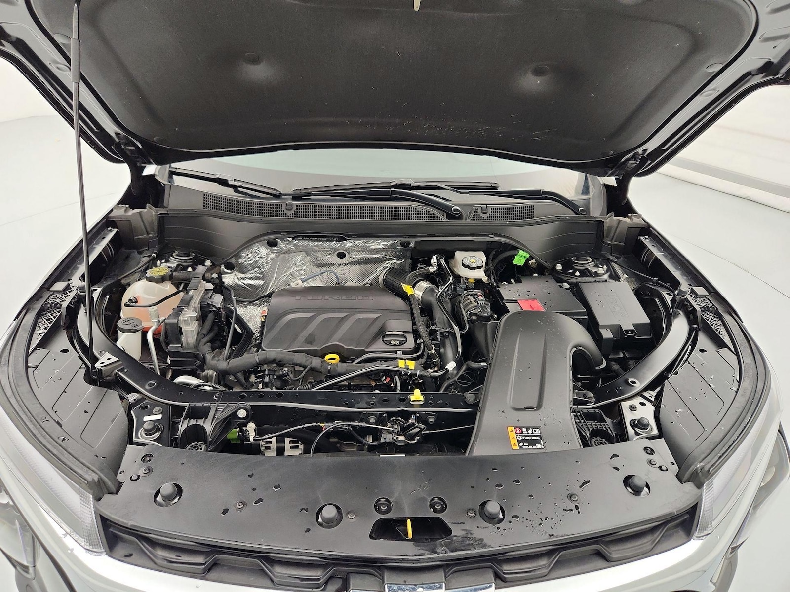 2025 Chevrolet Trax LT - Photo 22