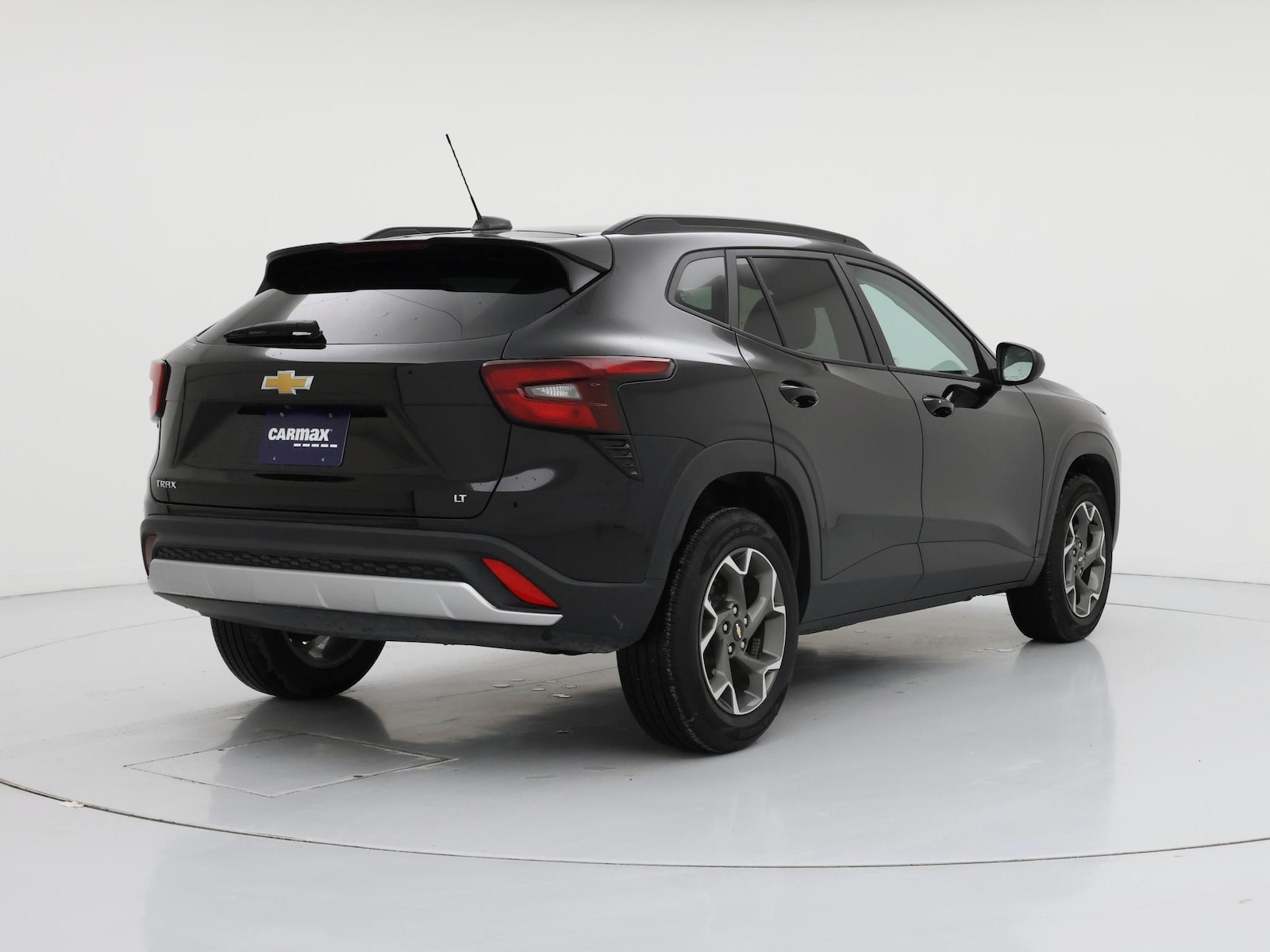 2025 Chevrolet Trax LT - Photo 9