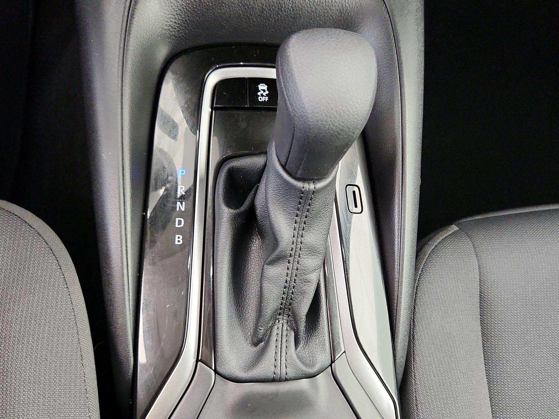 Thumbnail: 2025 Toyota Corolla - 17