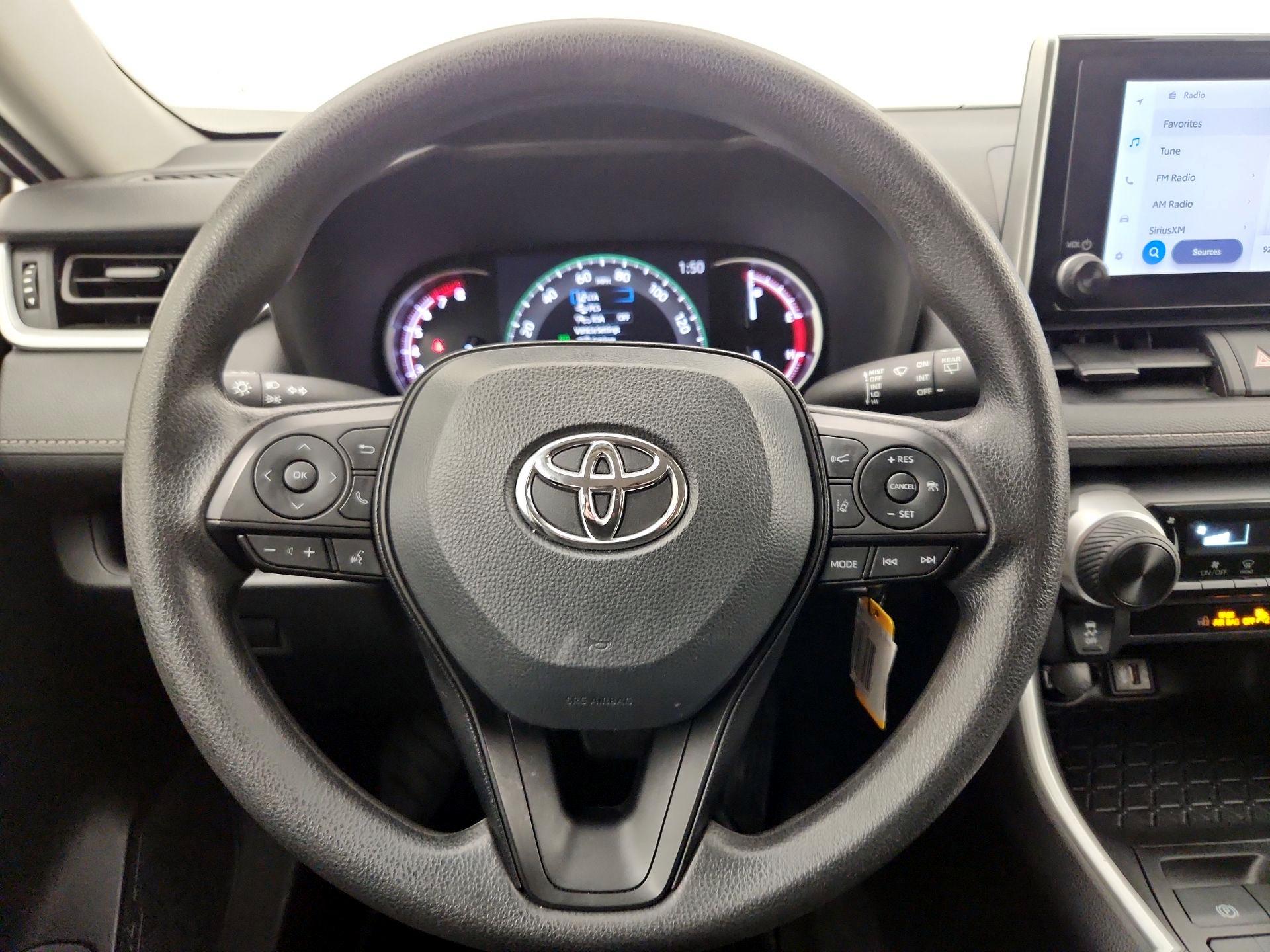 Thumbnail: 2024 Toyota RAV4 - 10