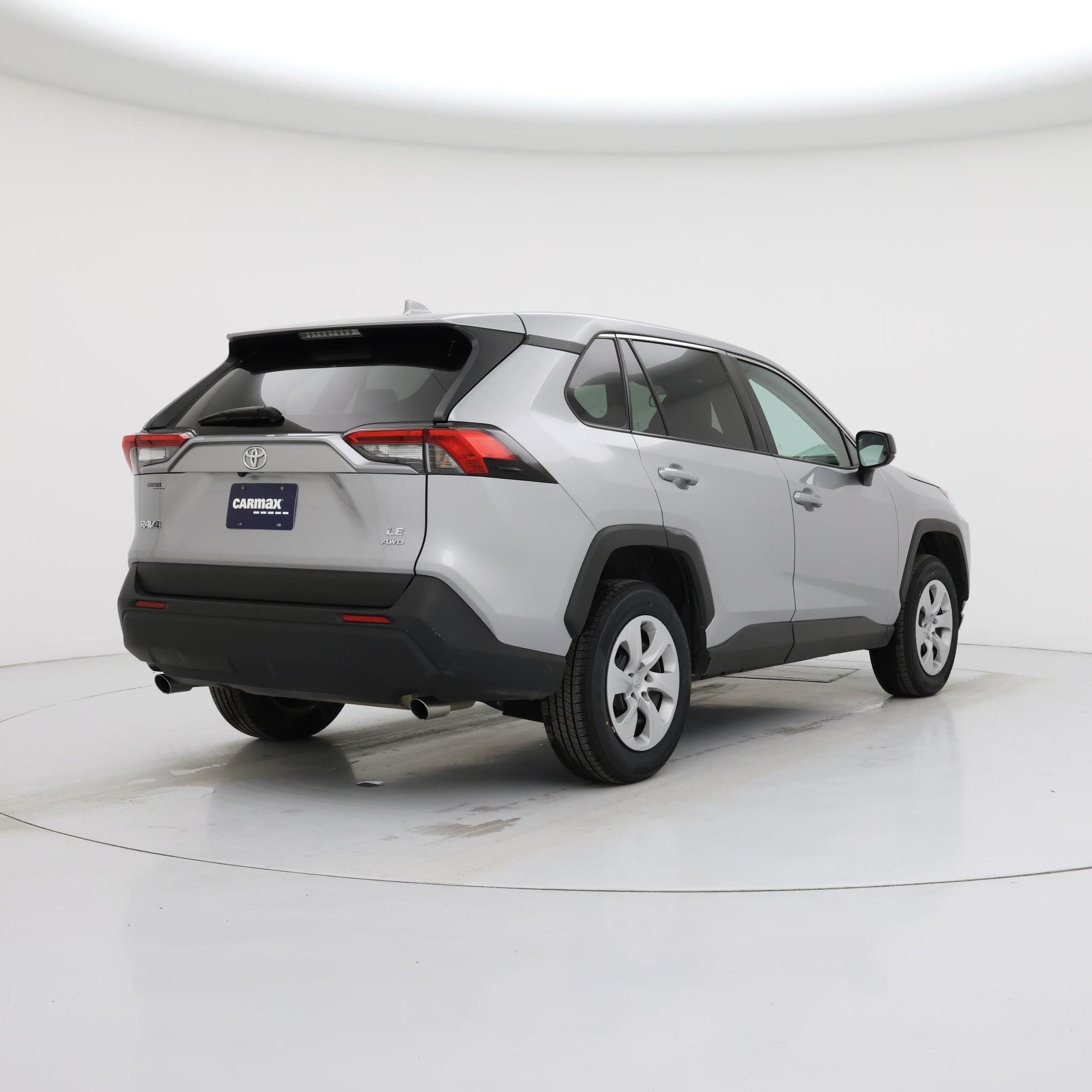 Thumbnail: 2024 Toyota RAV4 - 8