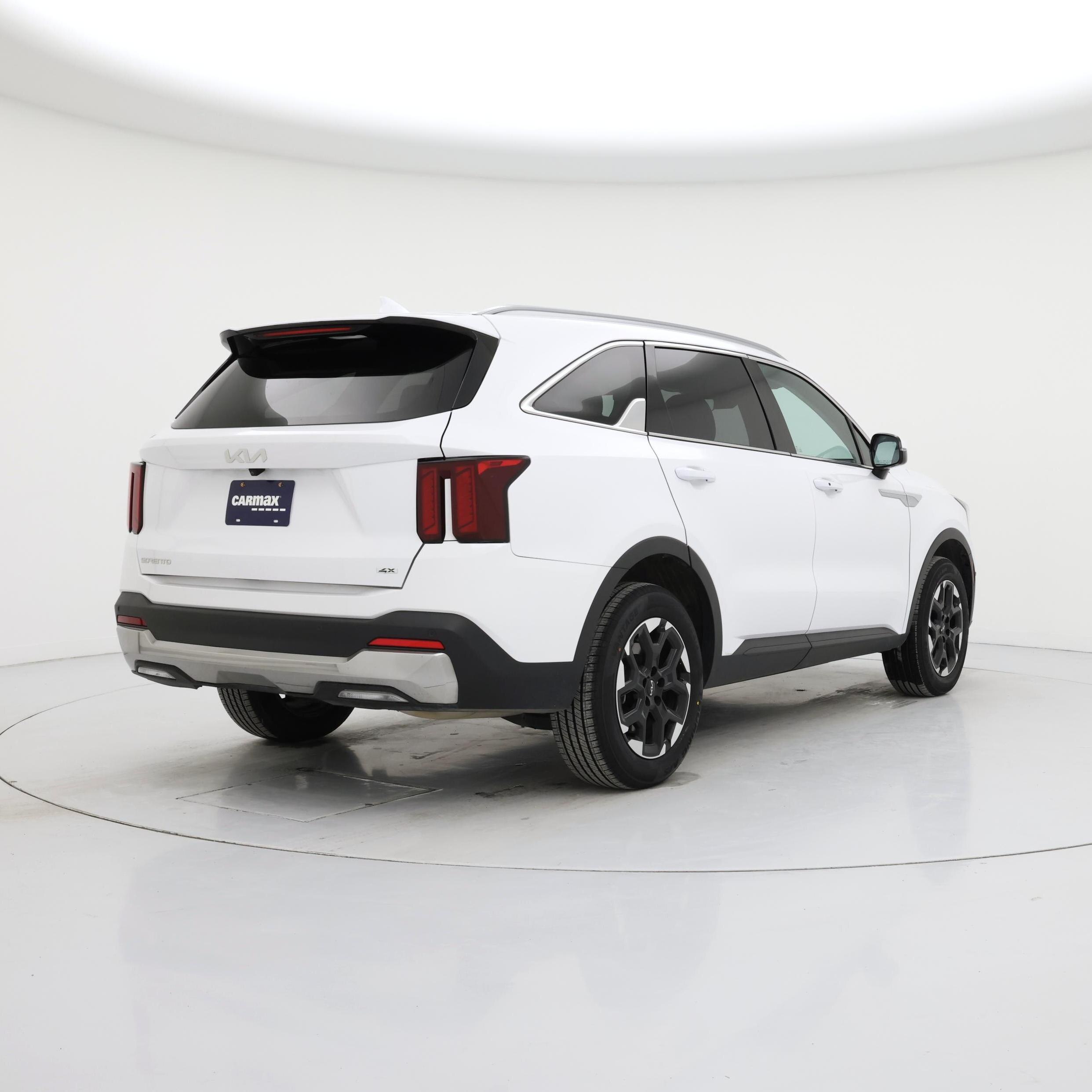 Thumbnail: 2024 Kia Sorento - 8