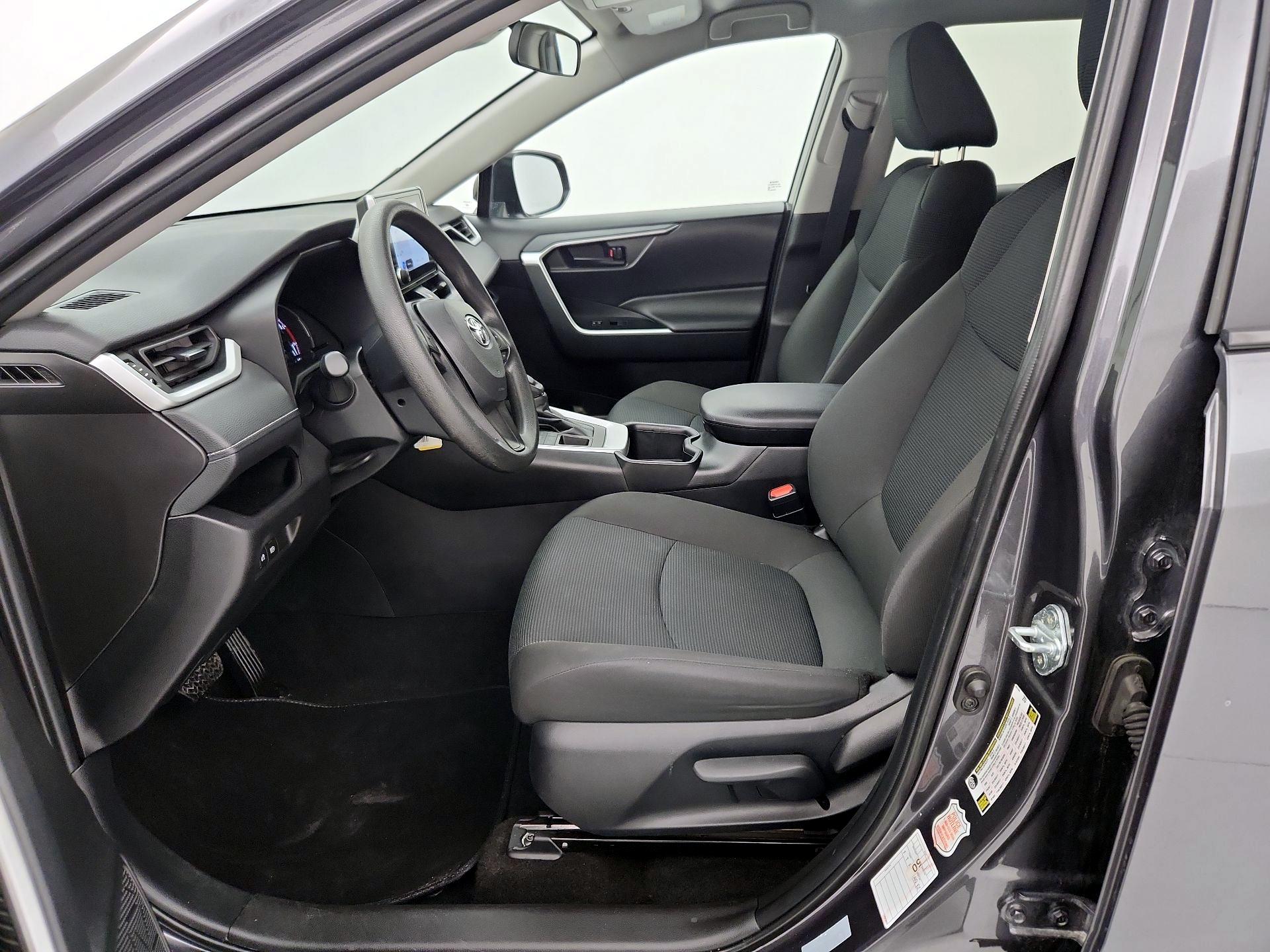 Thumbnail: 2025 Toyota RAV4 - 11