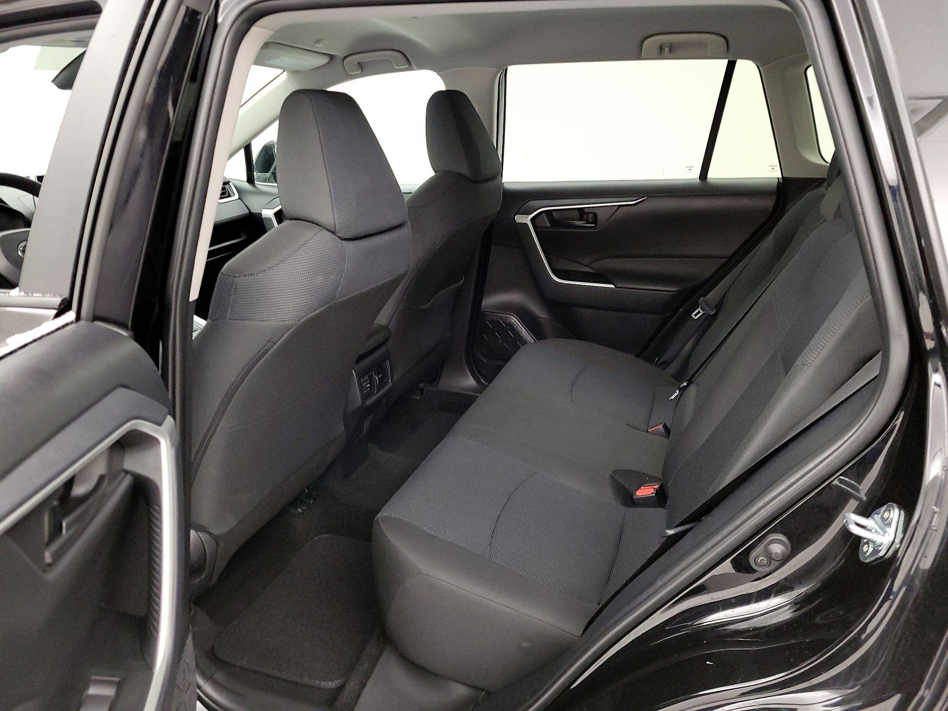 Thumbnail: 2025 Toyota RAV4 - 19