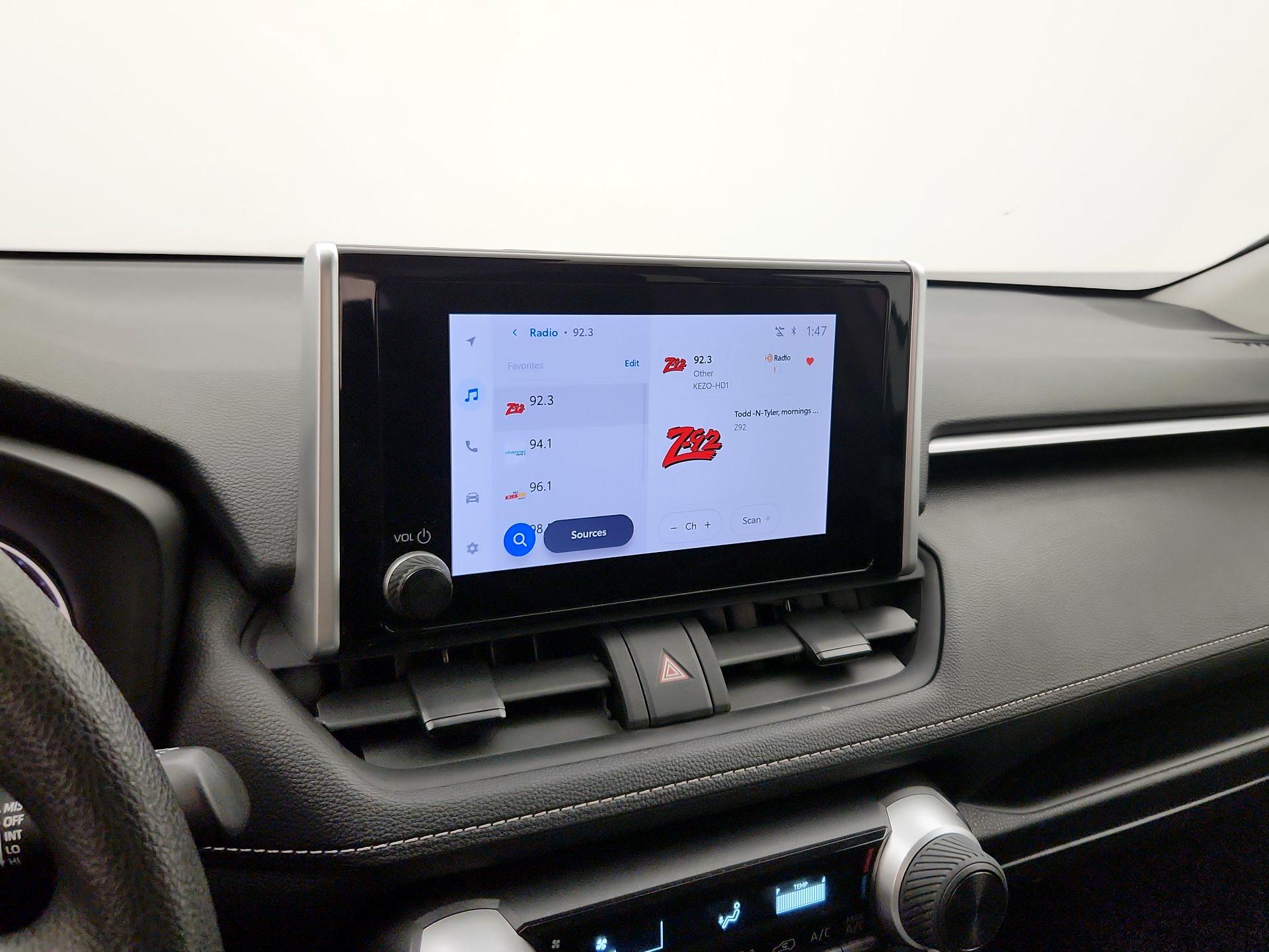 Thumbnail: 2024 Toyota RAV4 - 15