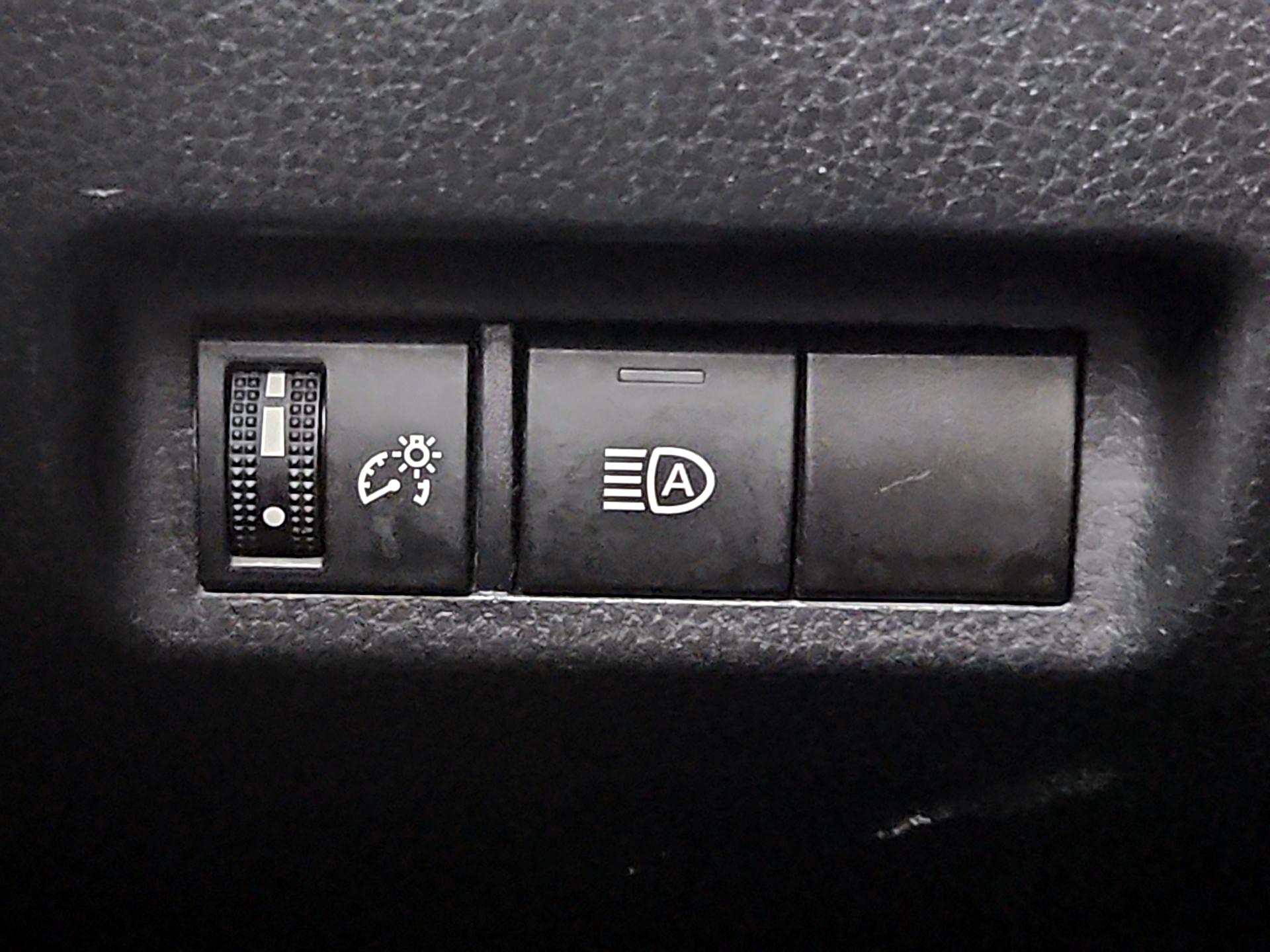 Thumbnail: 2024 Toyota RAV4 - 13