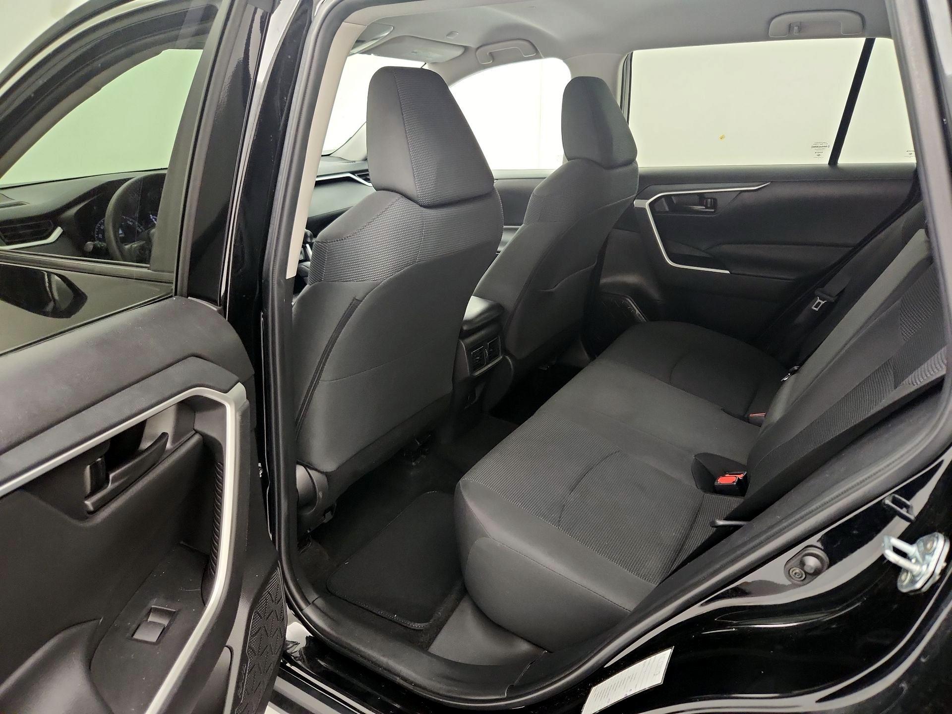 Thumbnail: 2024 Toyota RAV4 - 19