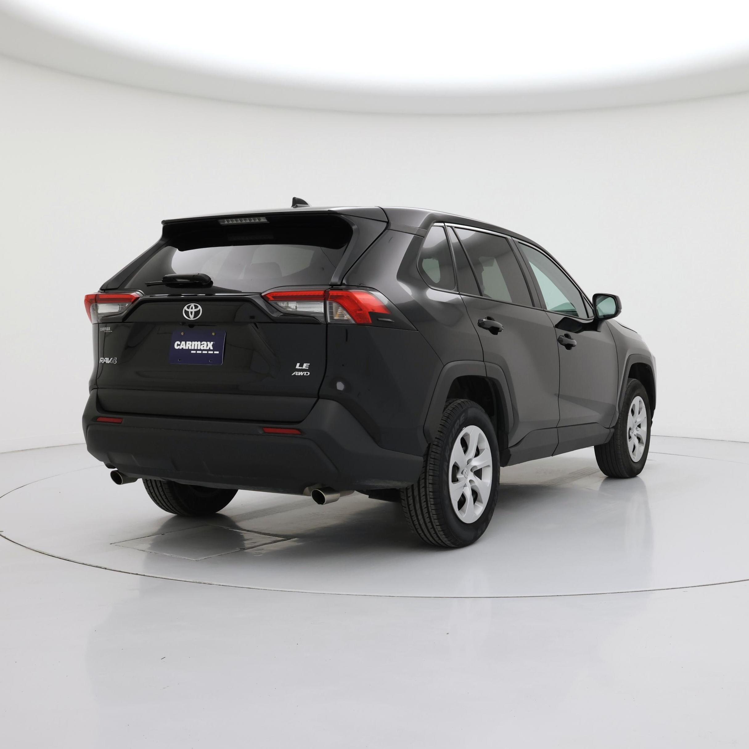 Thumbnail: 2024 Toyota RAV4 - 8