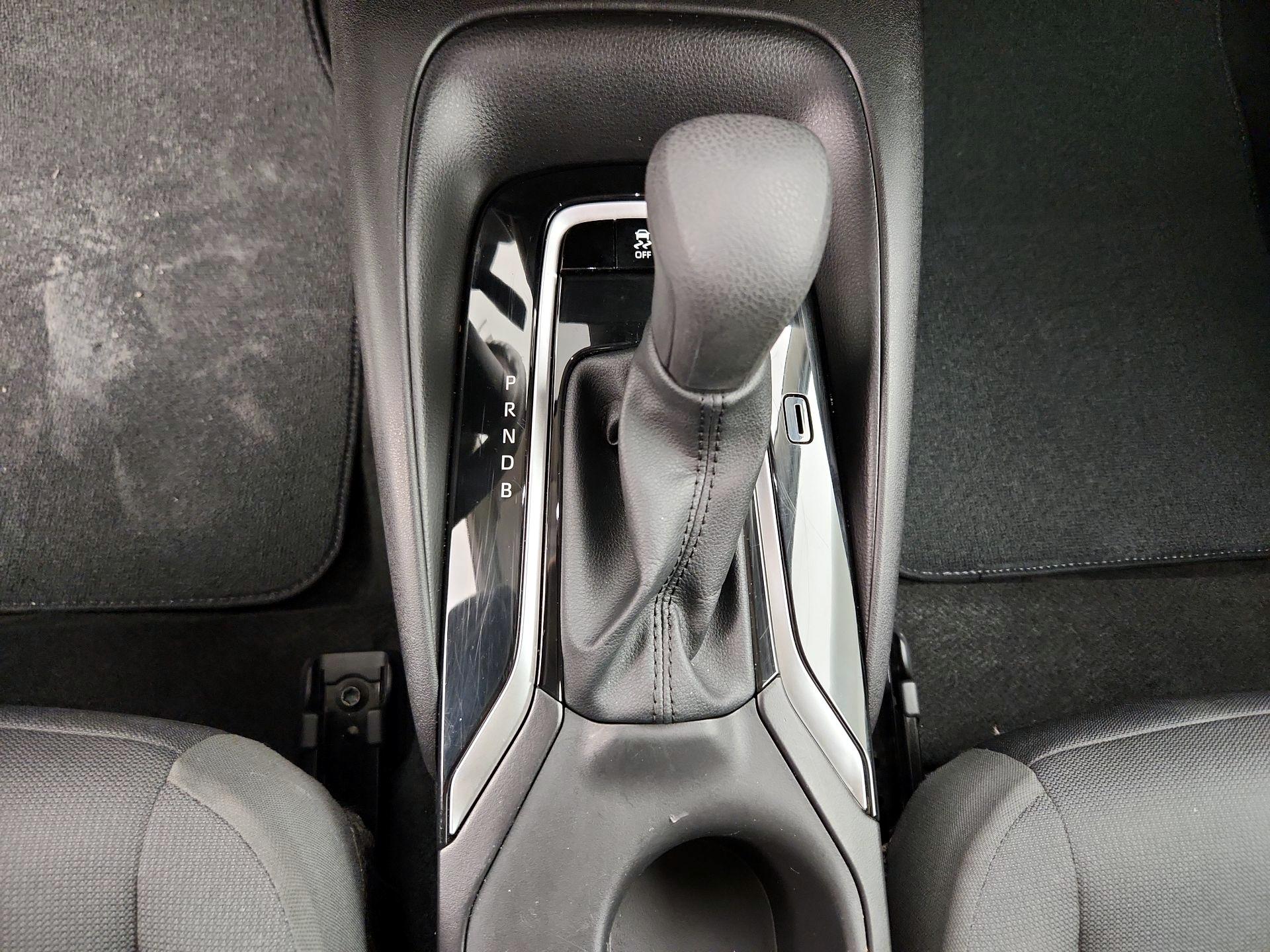 Thumbnail: 2025 Toyota Corolla - 17