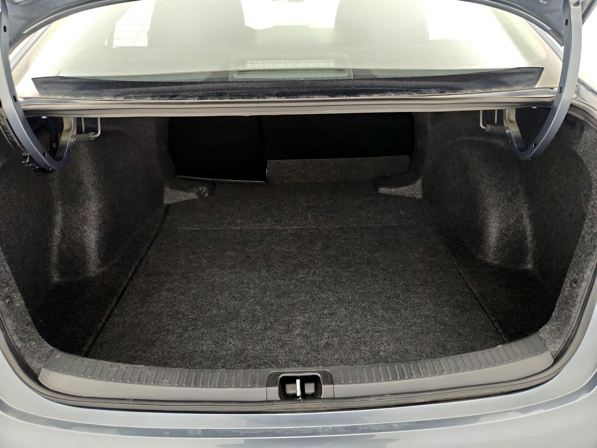 Thumbnail: 2025 Toyota Corolla - 20