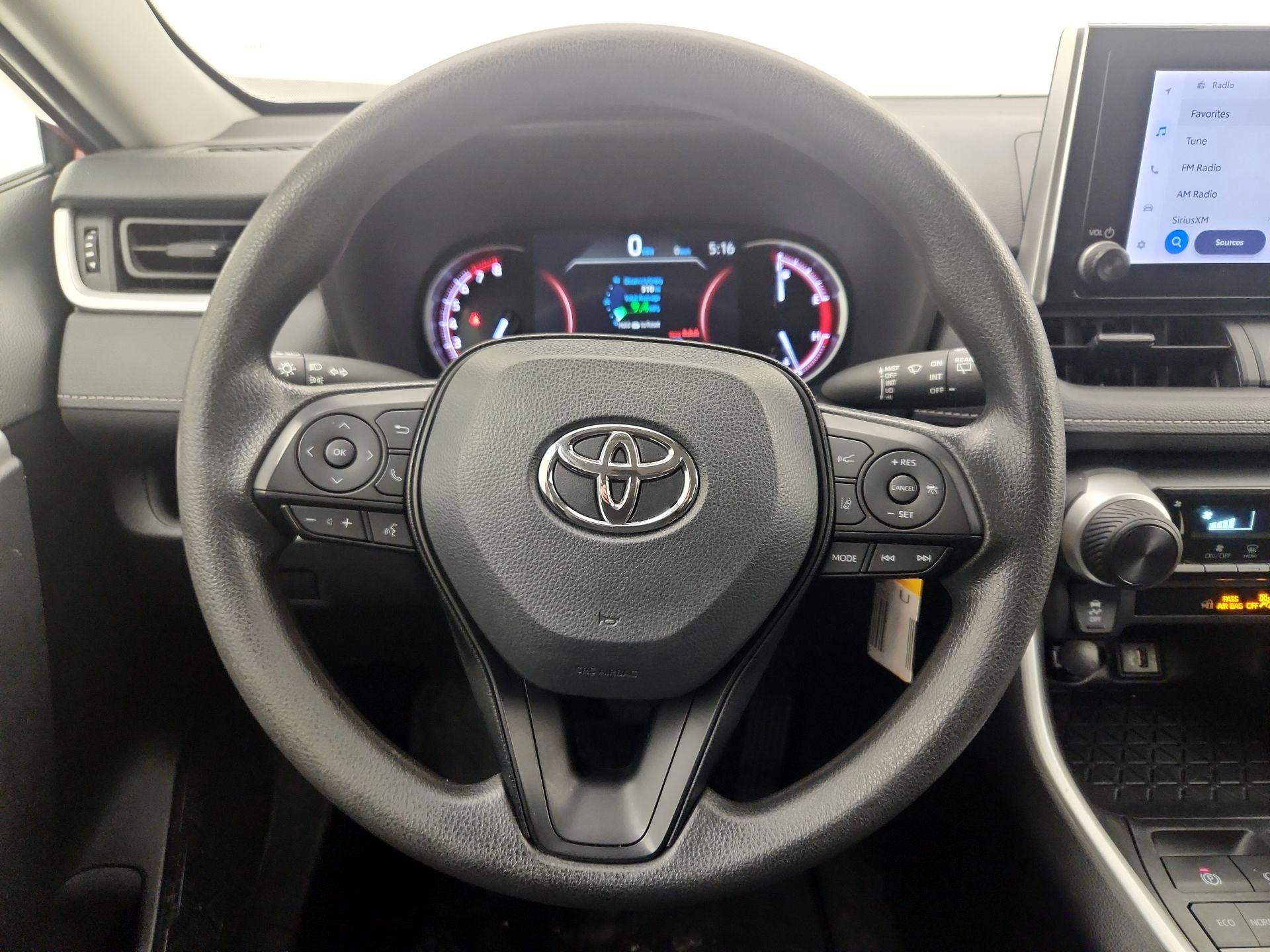 Thumbnail: 2024 Toyota RAV4 - 10