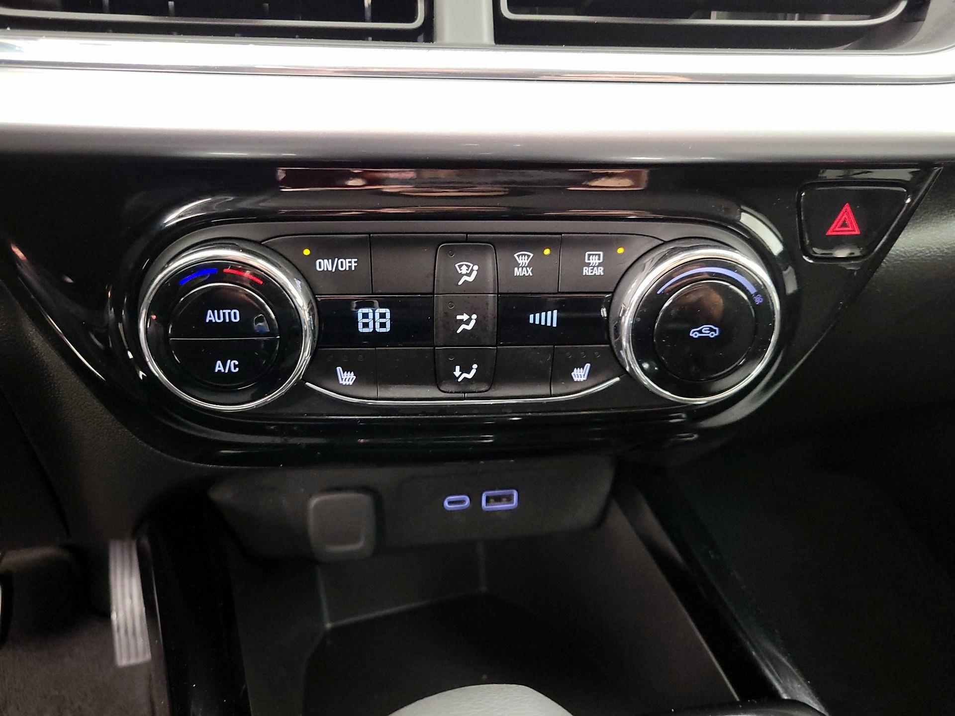 Thumbnail: 2025 Chevrolet Trax - 16