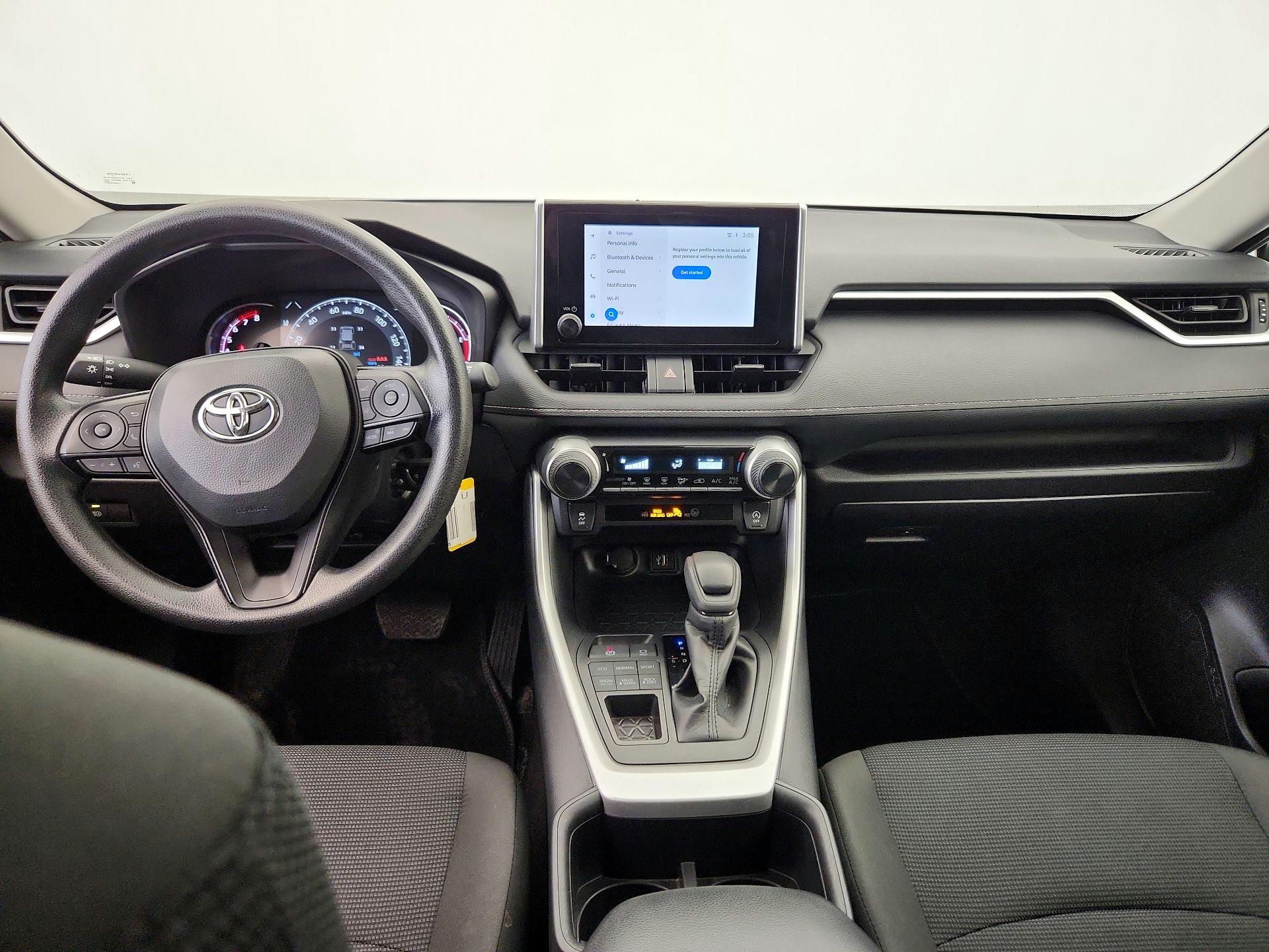 Thumbnail: 2025 Toyota RAV4 - 9